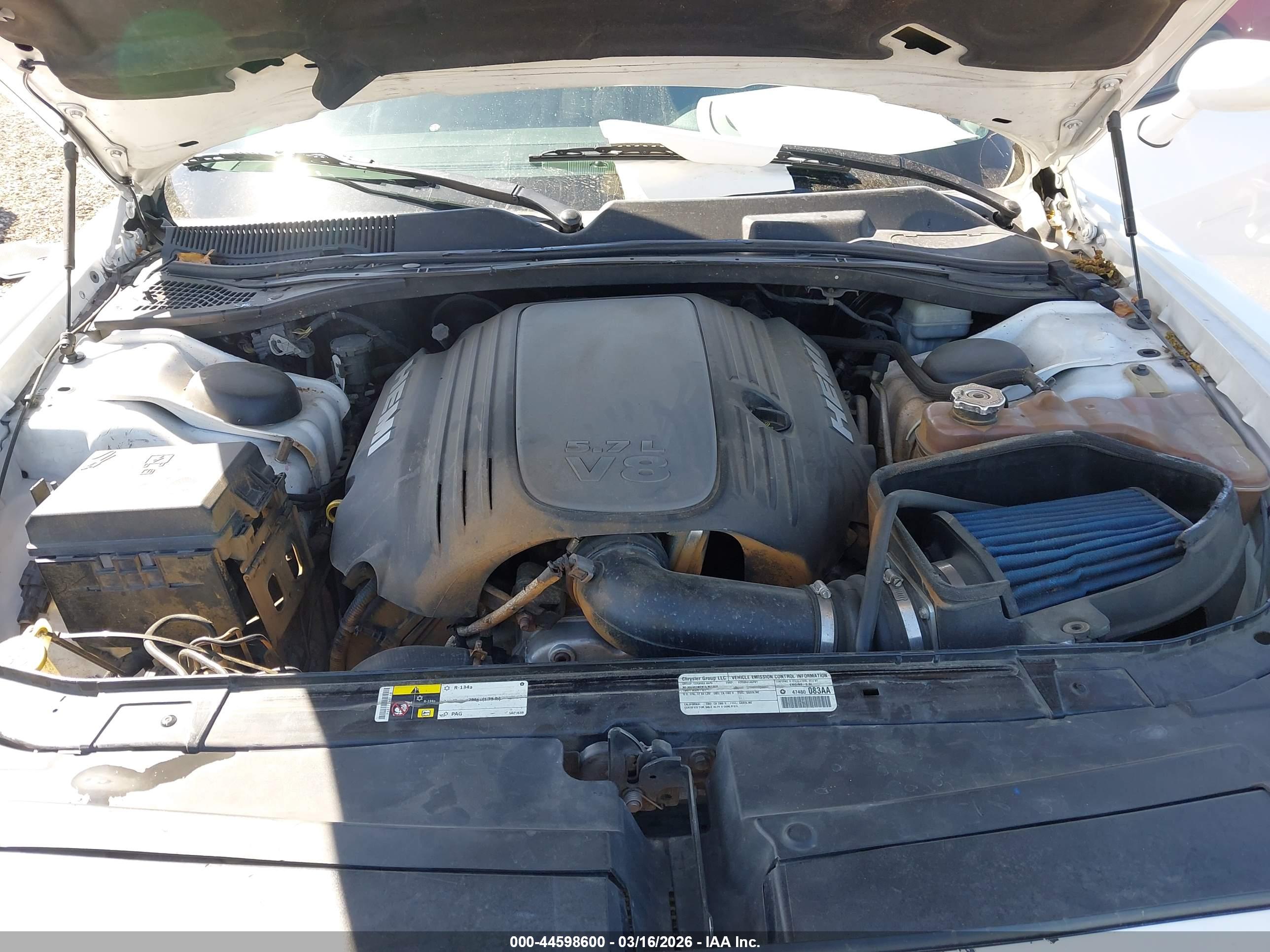 DODGE CHALLENGER image 10