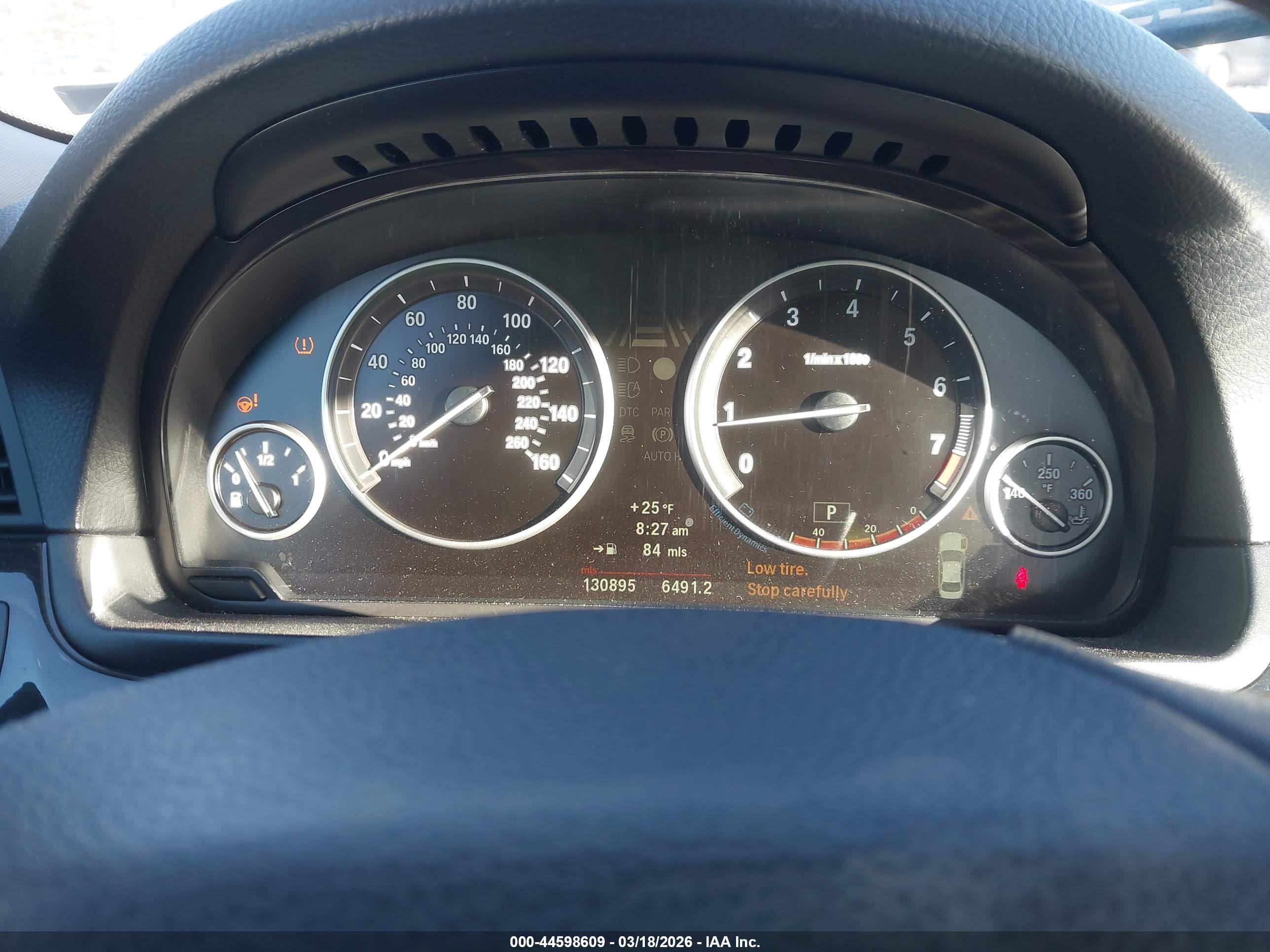 BMW 528I image 7