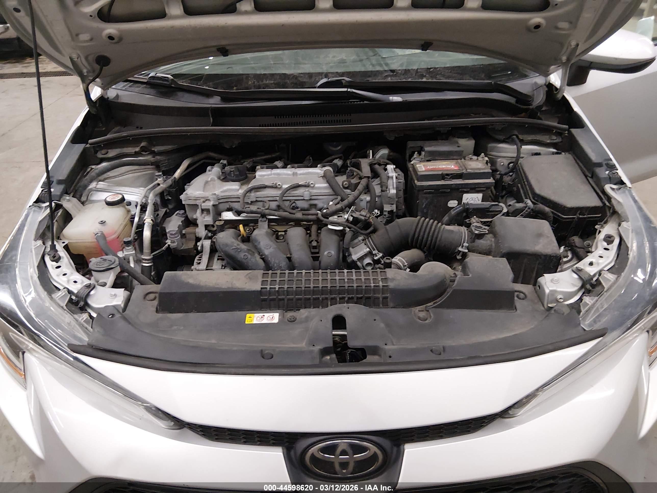TOYOTA COROLLA image 10