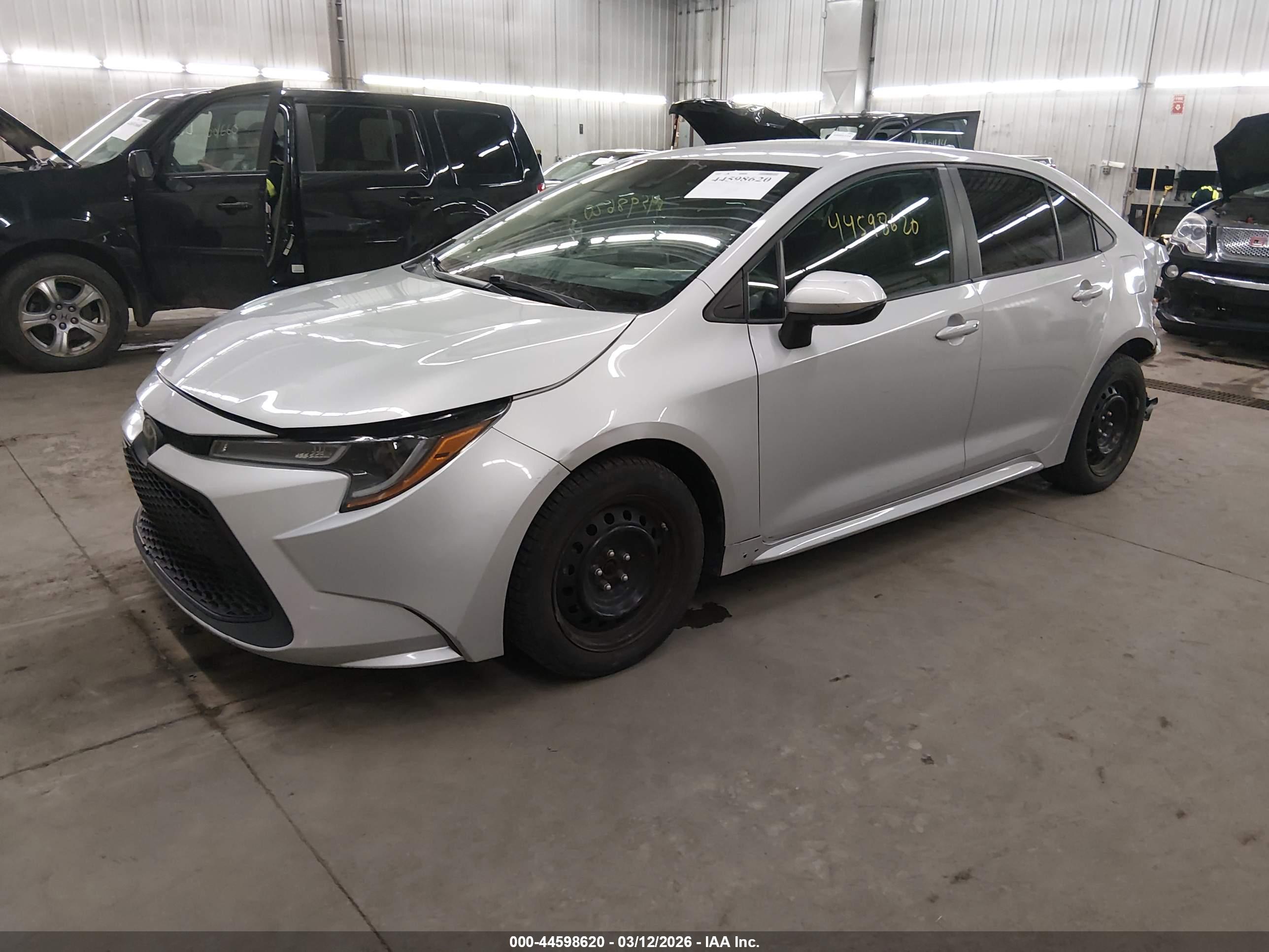TOYOTA COROLLA image 2