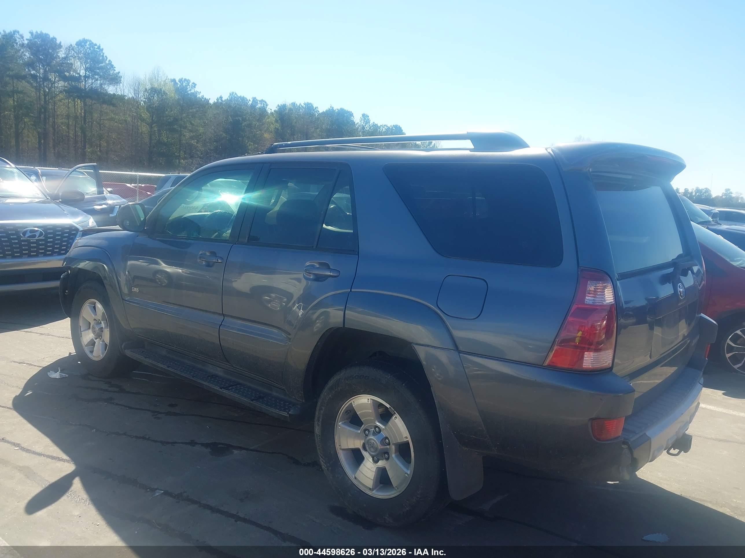 TOYOTA 4RUNNER image 3
