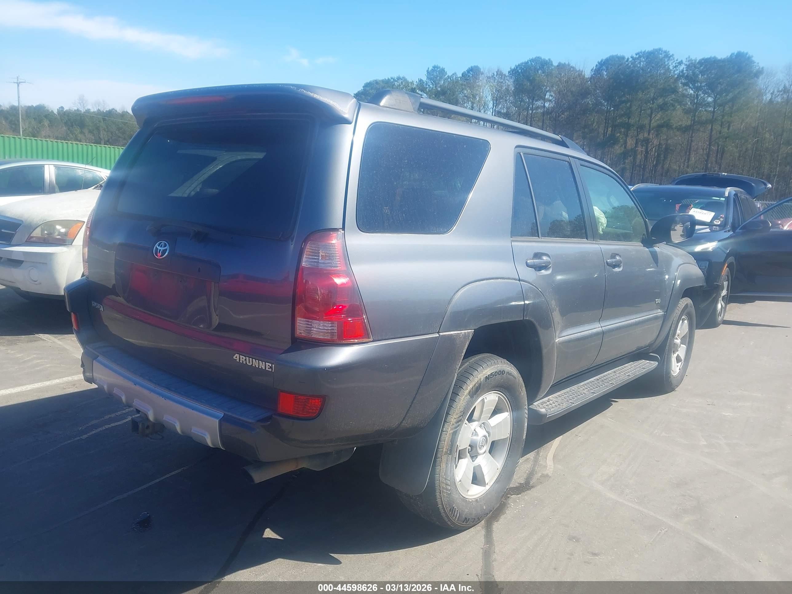 TOYOTA 4RUNNER image 4