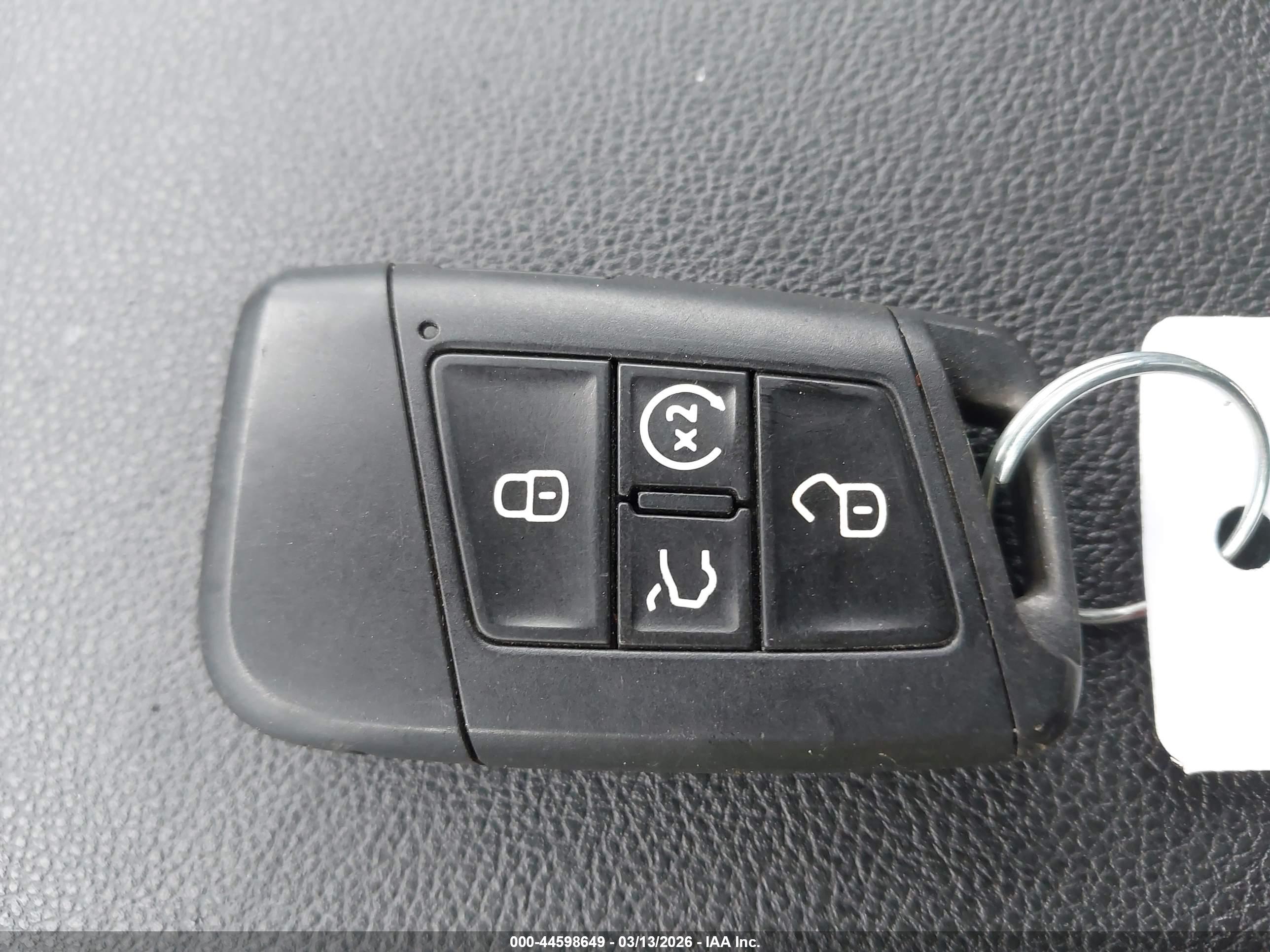 VOLKSWAGEN ATLAS image 11