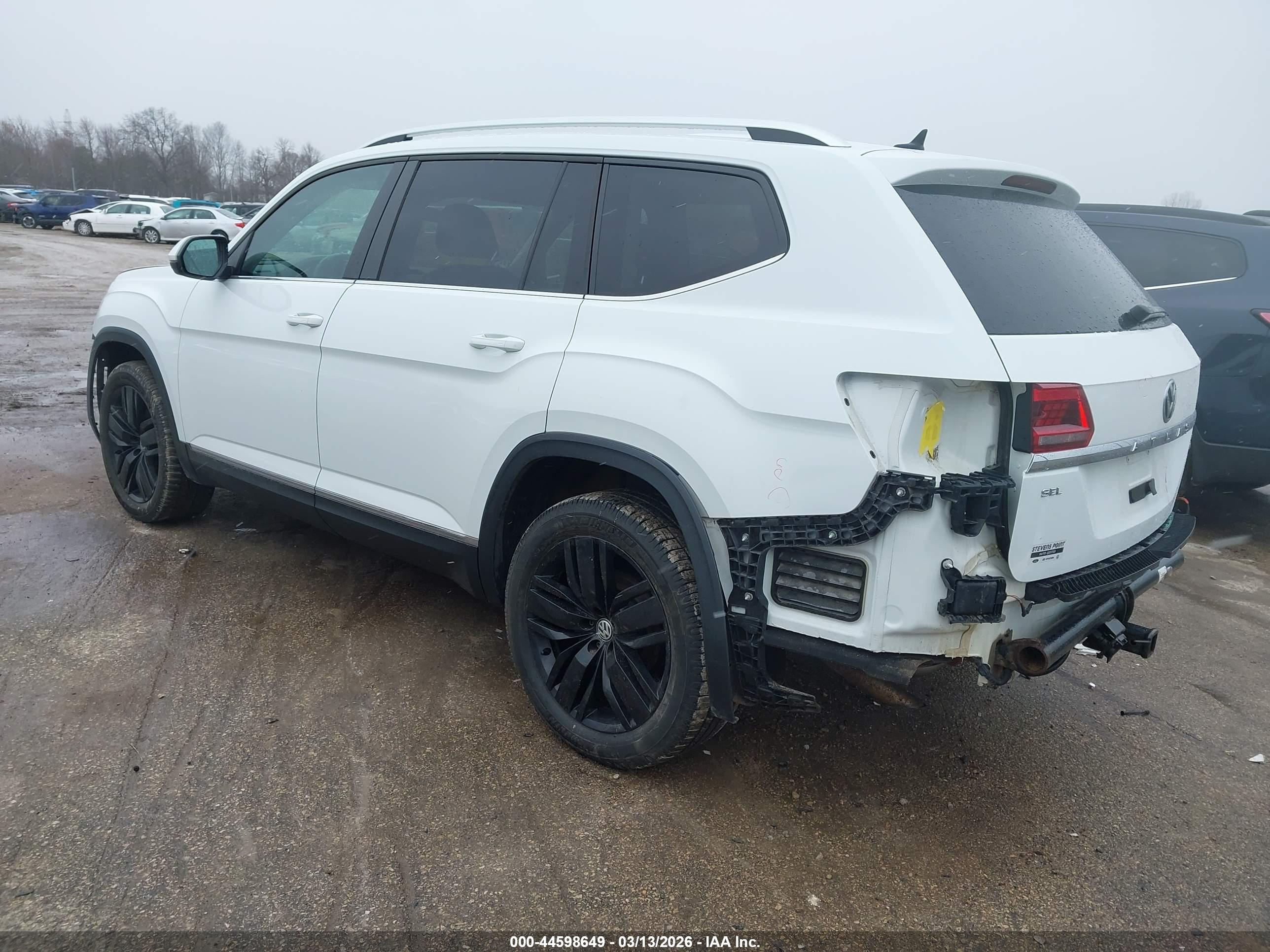 VOLKSWAGEN ATLAS image 3