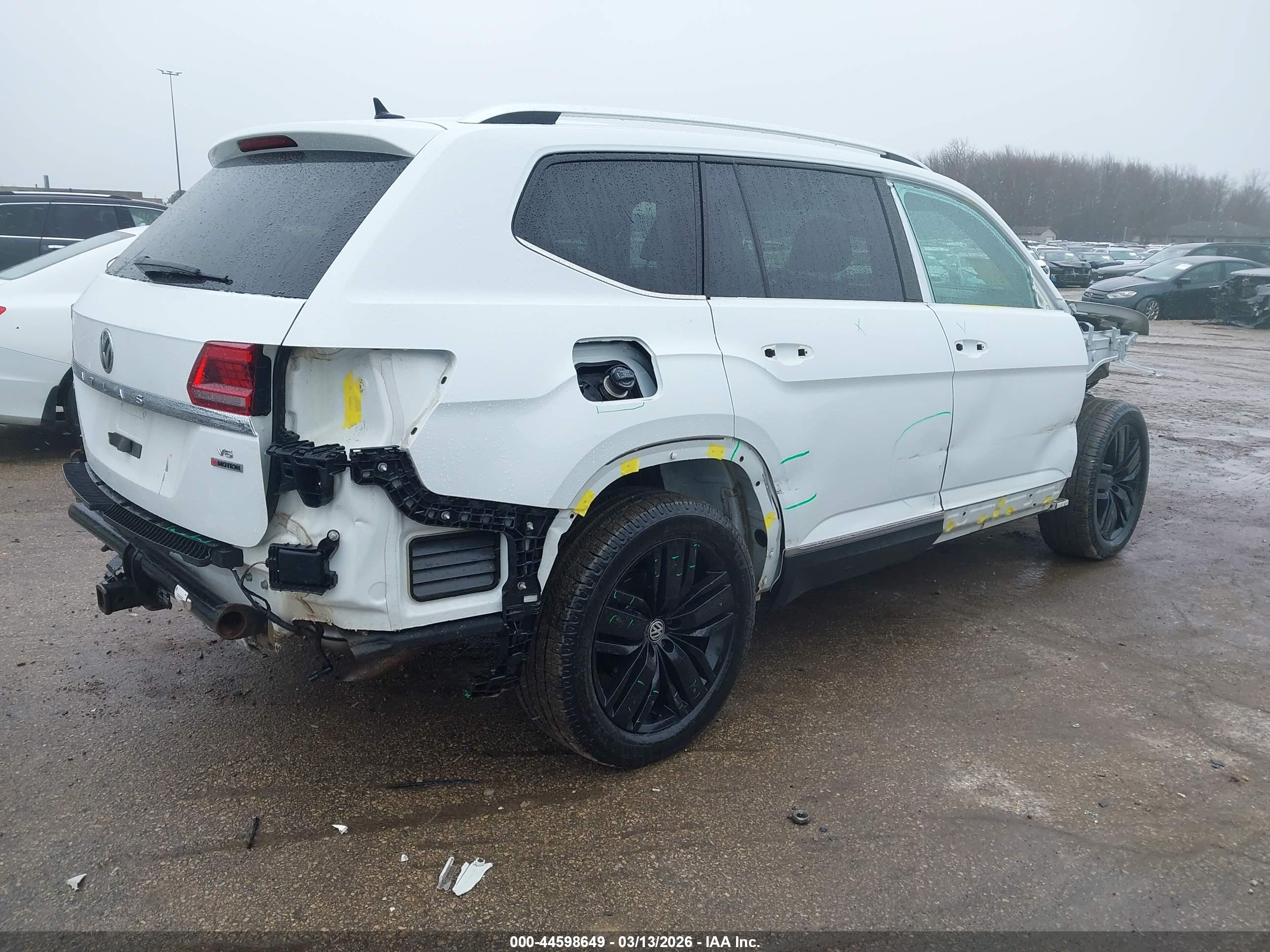 VOLKSWAGEN ATLAS image 4