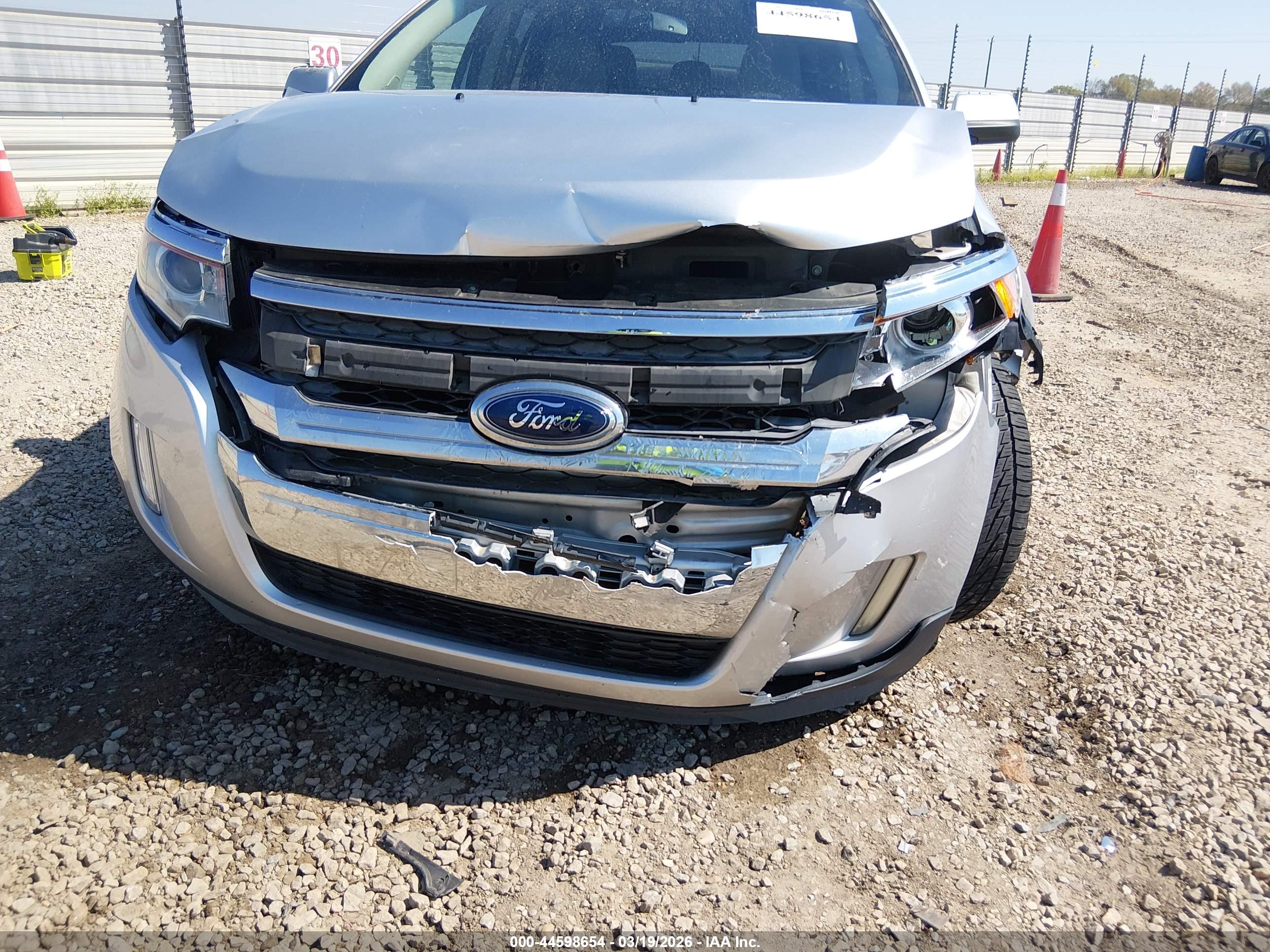 FORD EDGE image 6