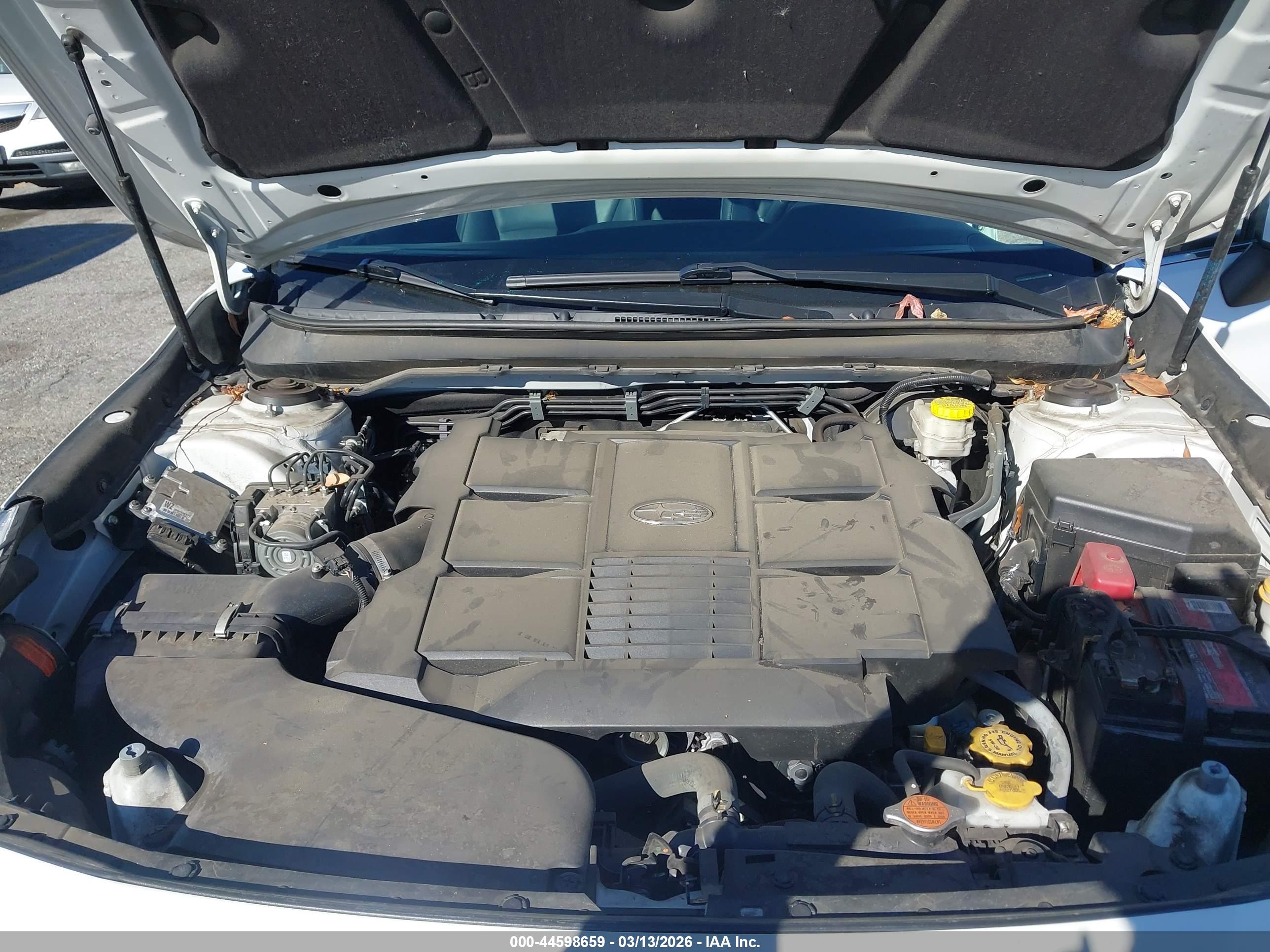 SUBARU OUTBACK image 10