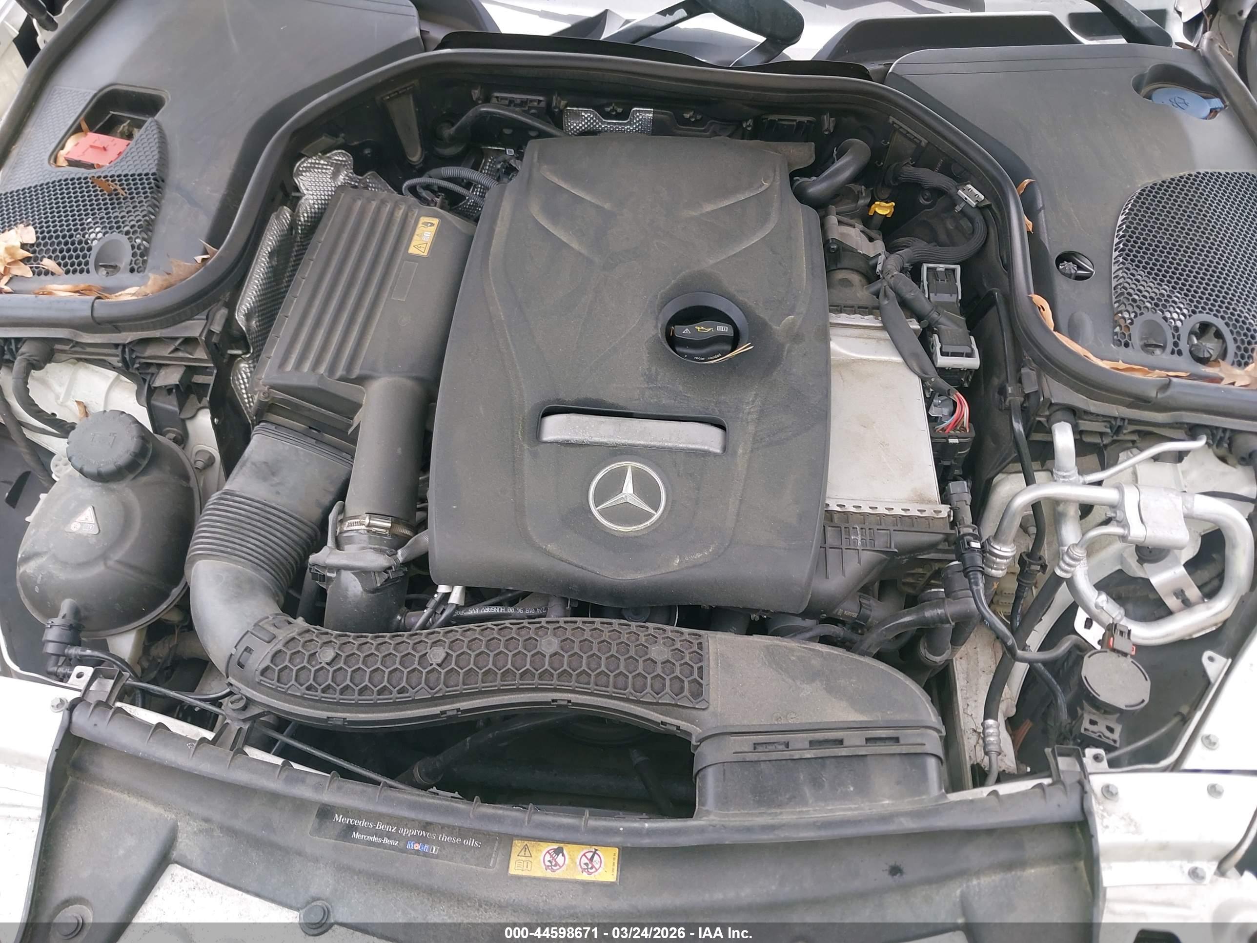 MERCEDES-BENZ E image 10