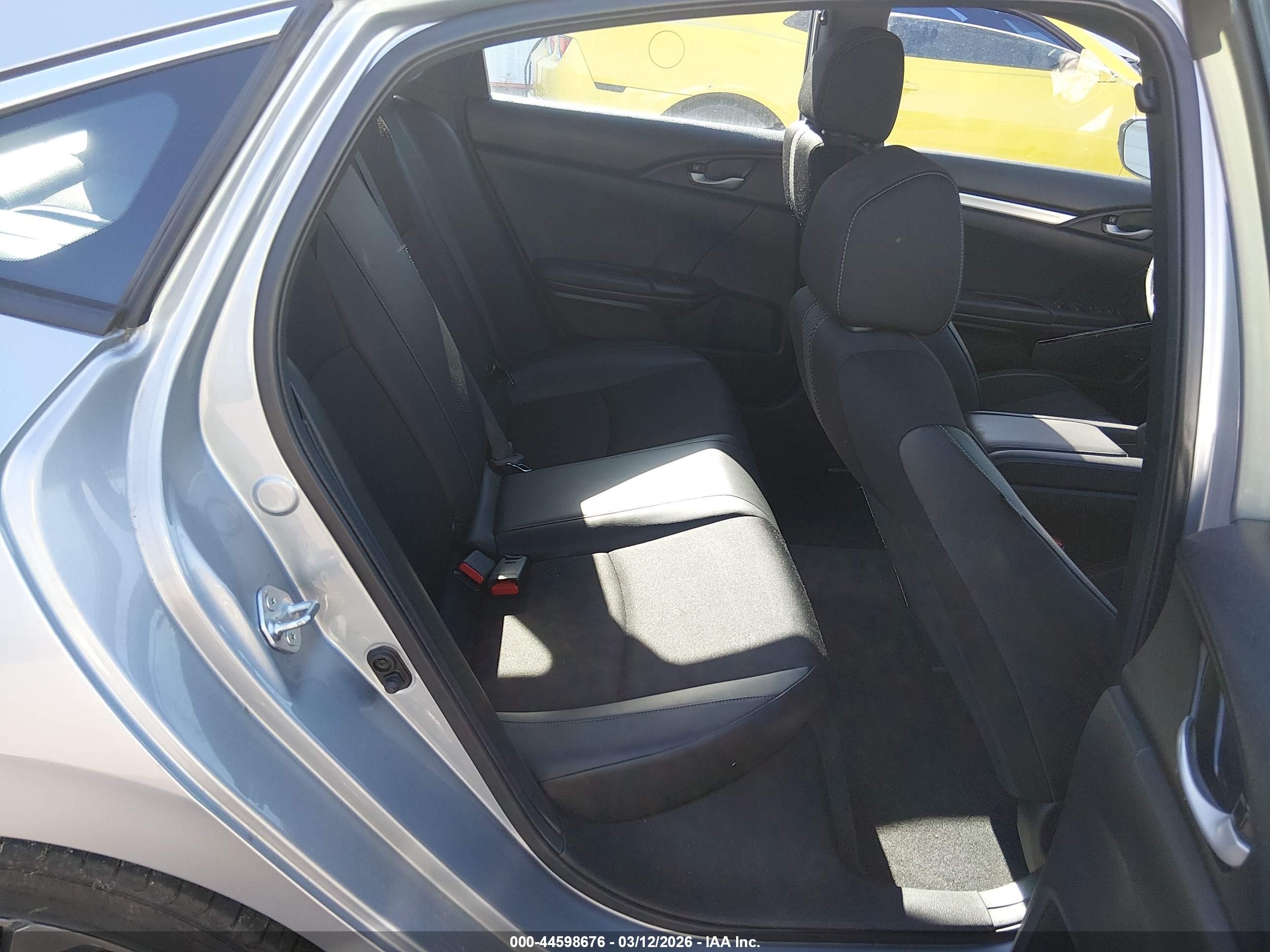 HONDA CIVIC image 8