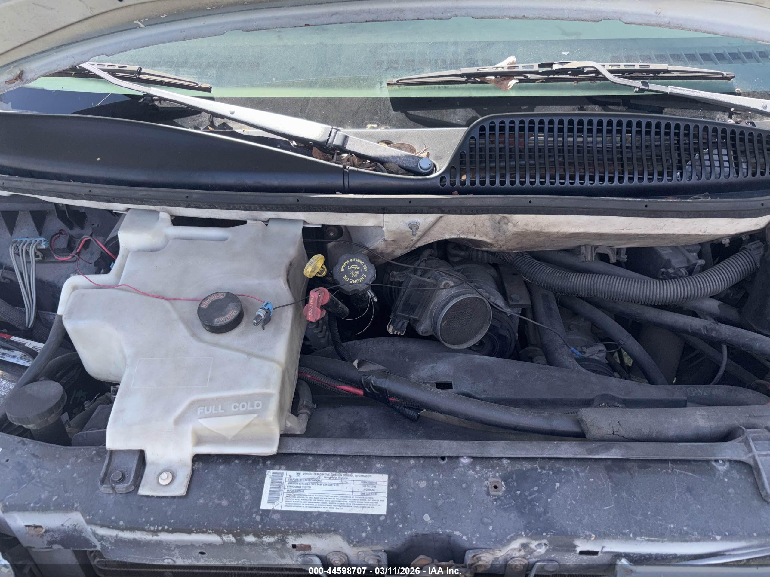 CHEVROLET EXPRESS image 9
