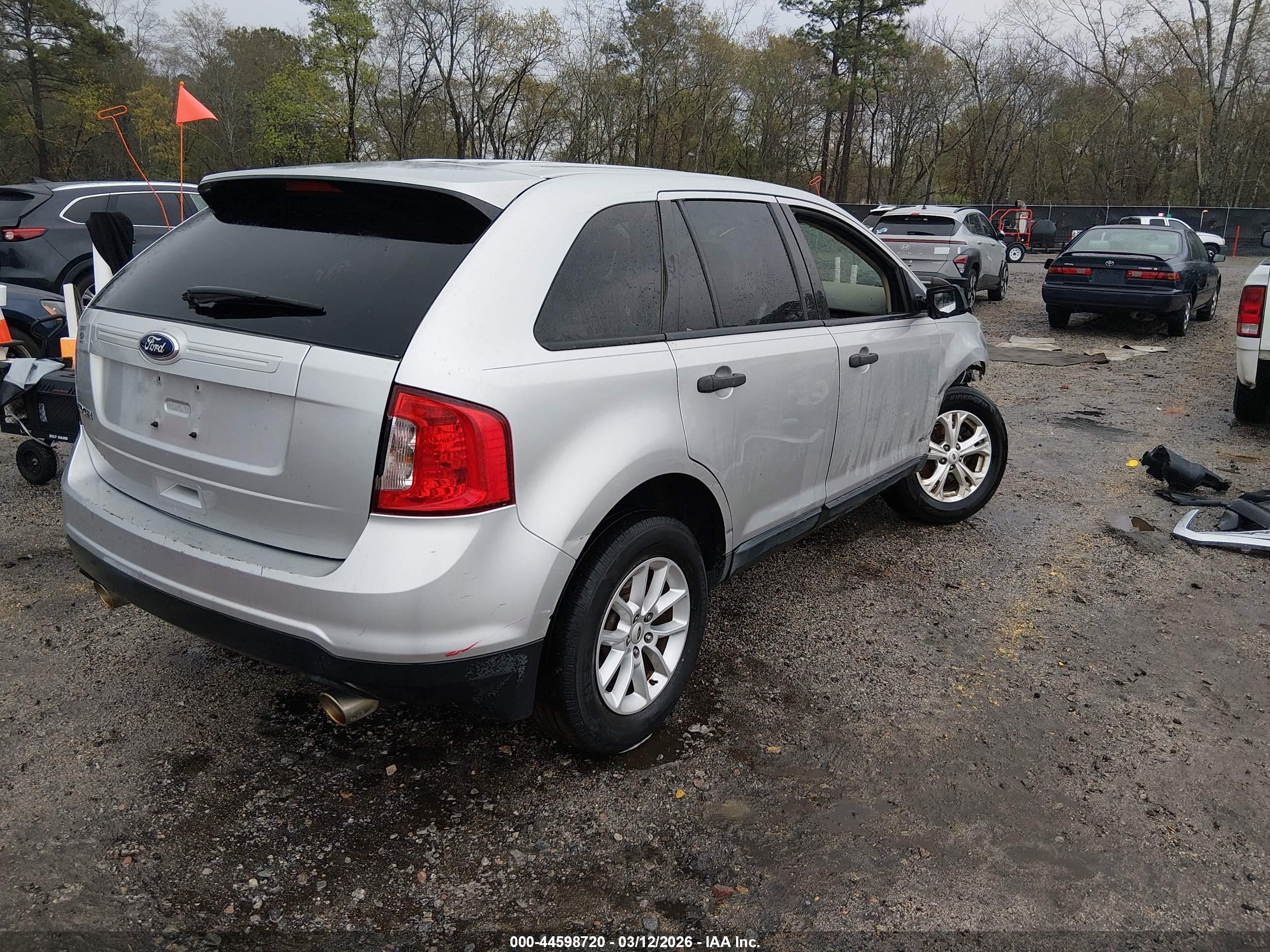 FORD EDGE image 4