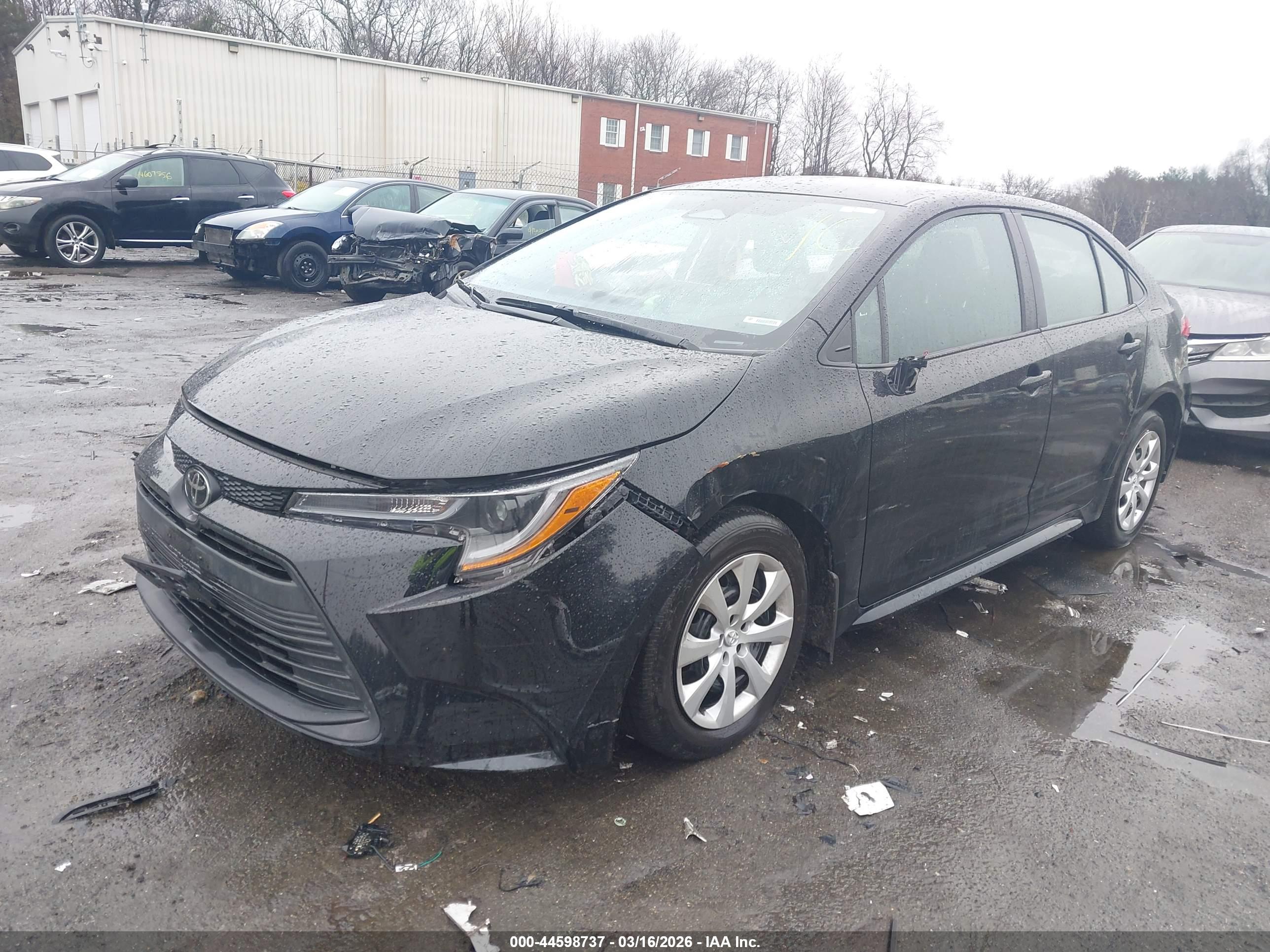 TOYOTA COROLLA image 2