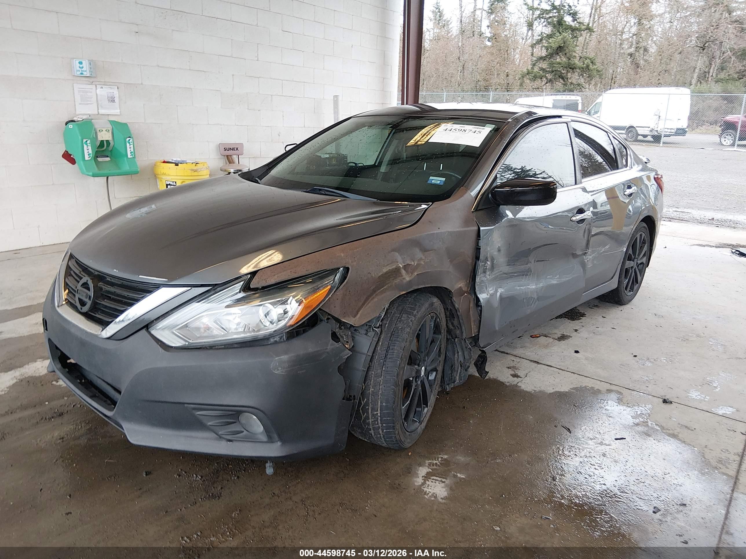 NISSAN ALTIMA image 2