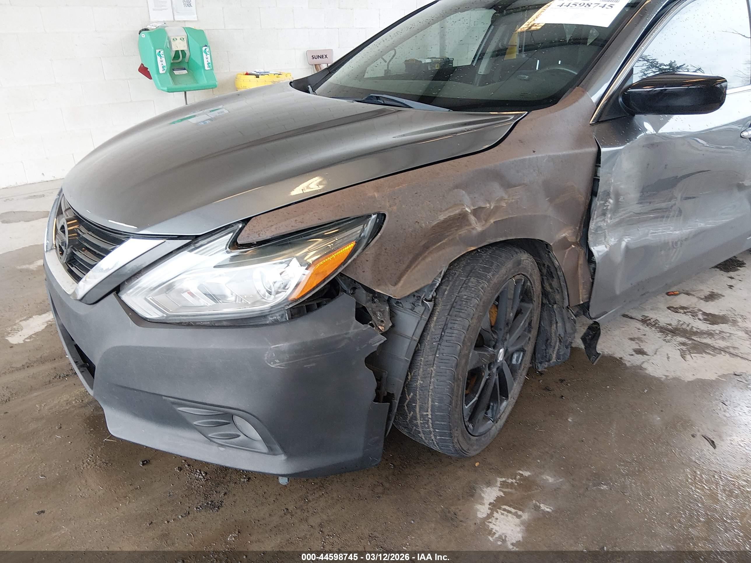 NISSAN ALTIMA image 6