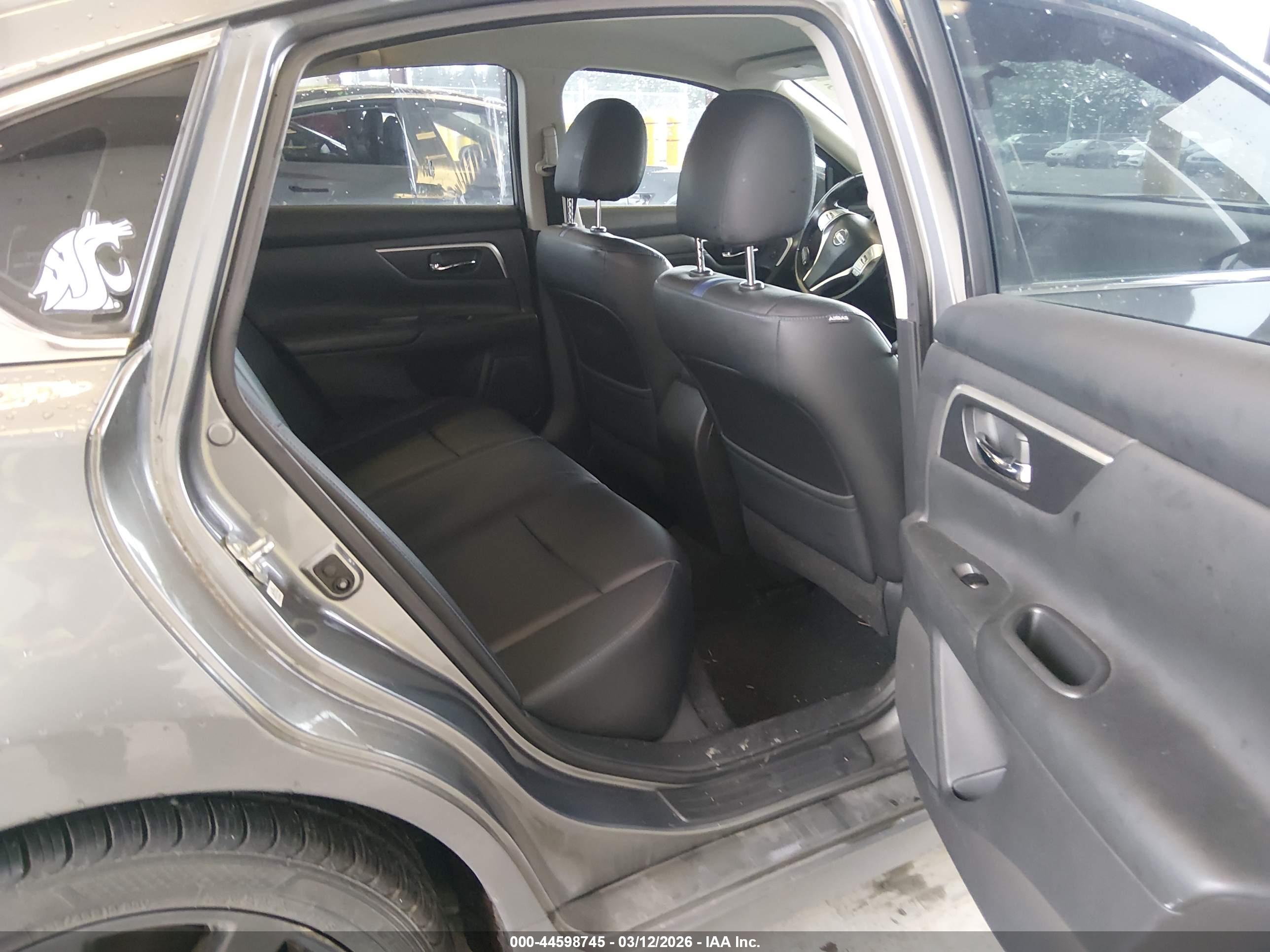 NISSAN ALTIMA image 8