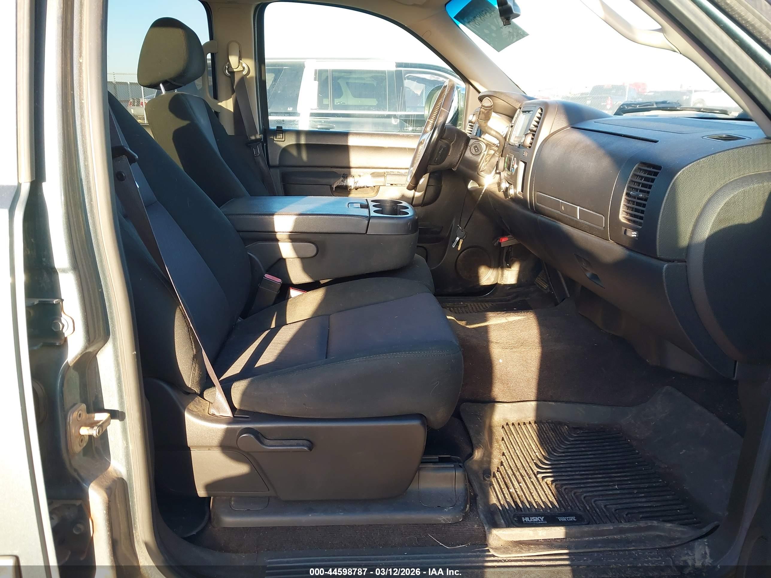 GMC SIERRA image 5
