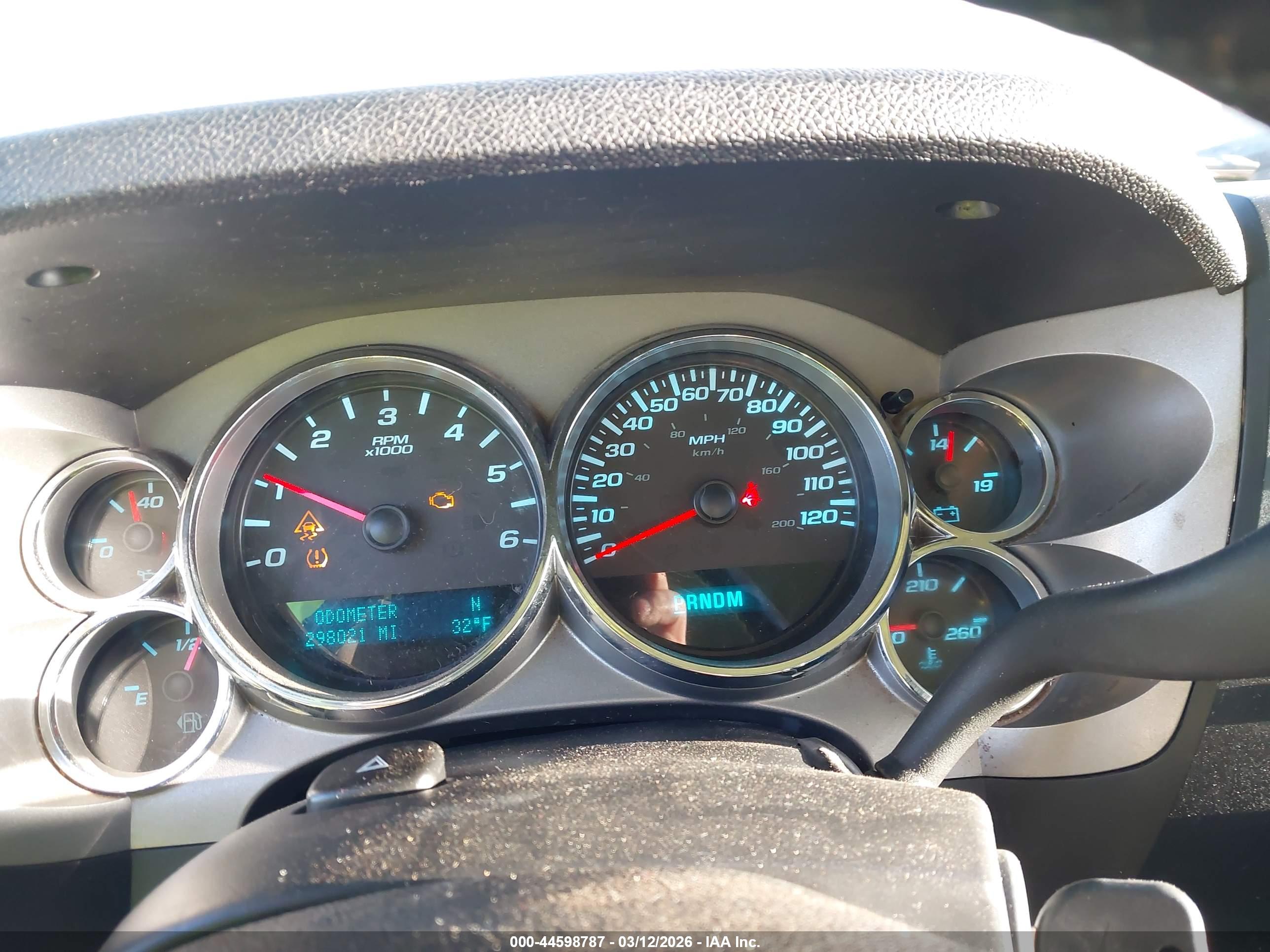 GMC SIERRA image 7