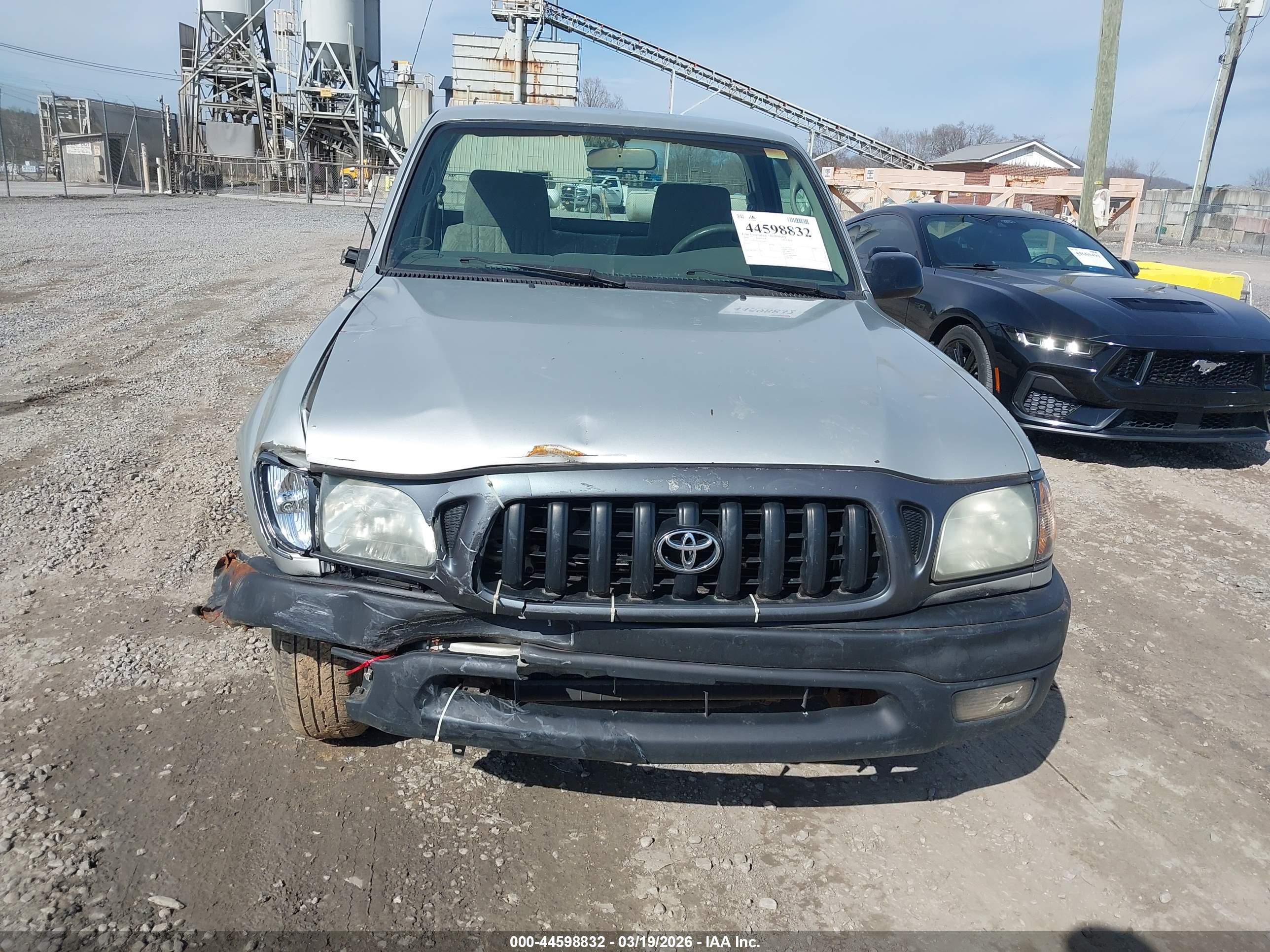 TOYOTA TACOMA image 6