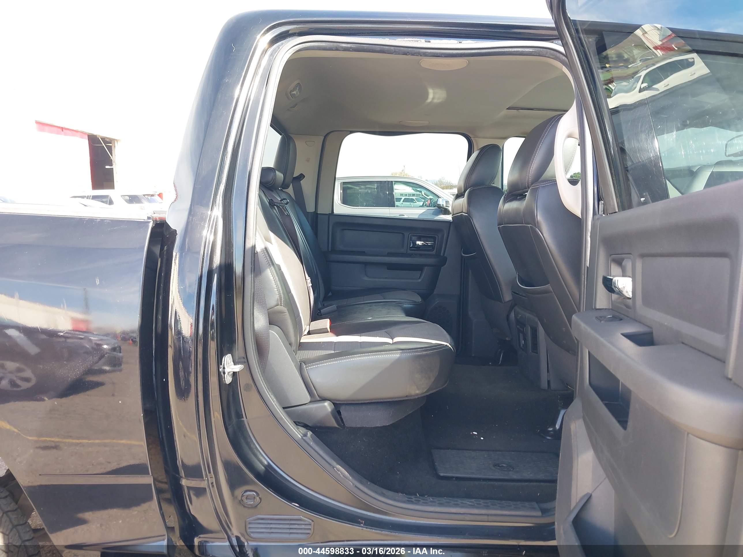 RAM 1500 image 8