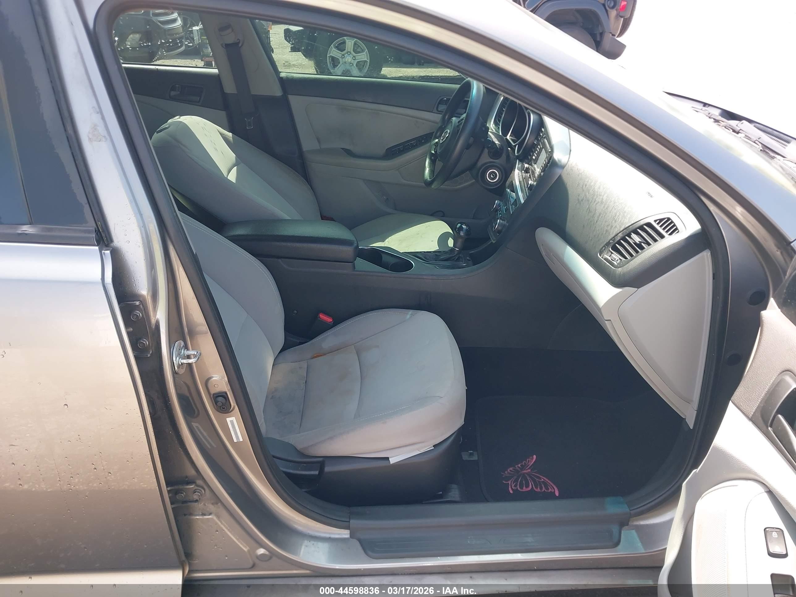 KIA OPTIMA image 5