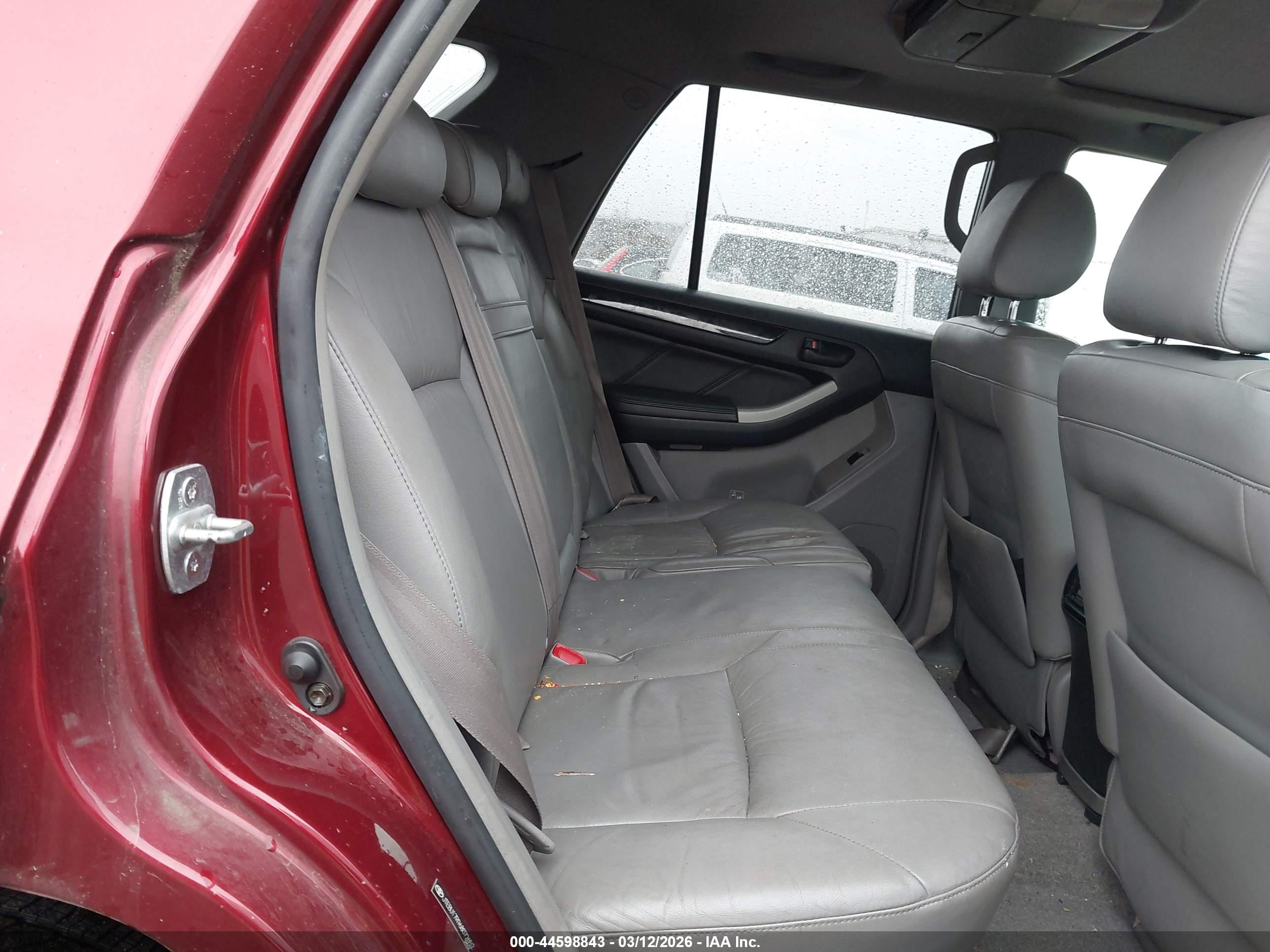 TOYOTA 4RUNNER image 8