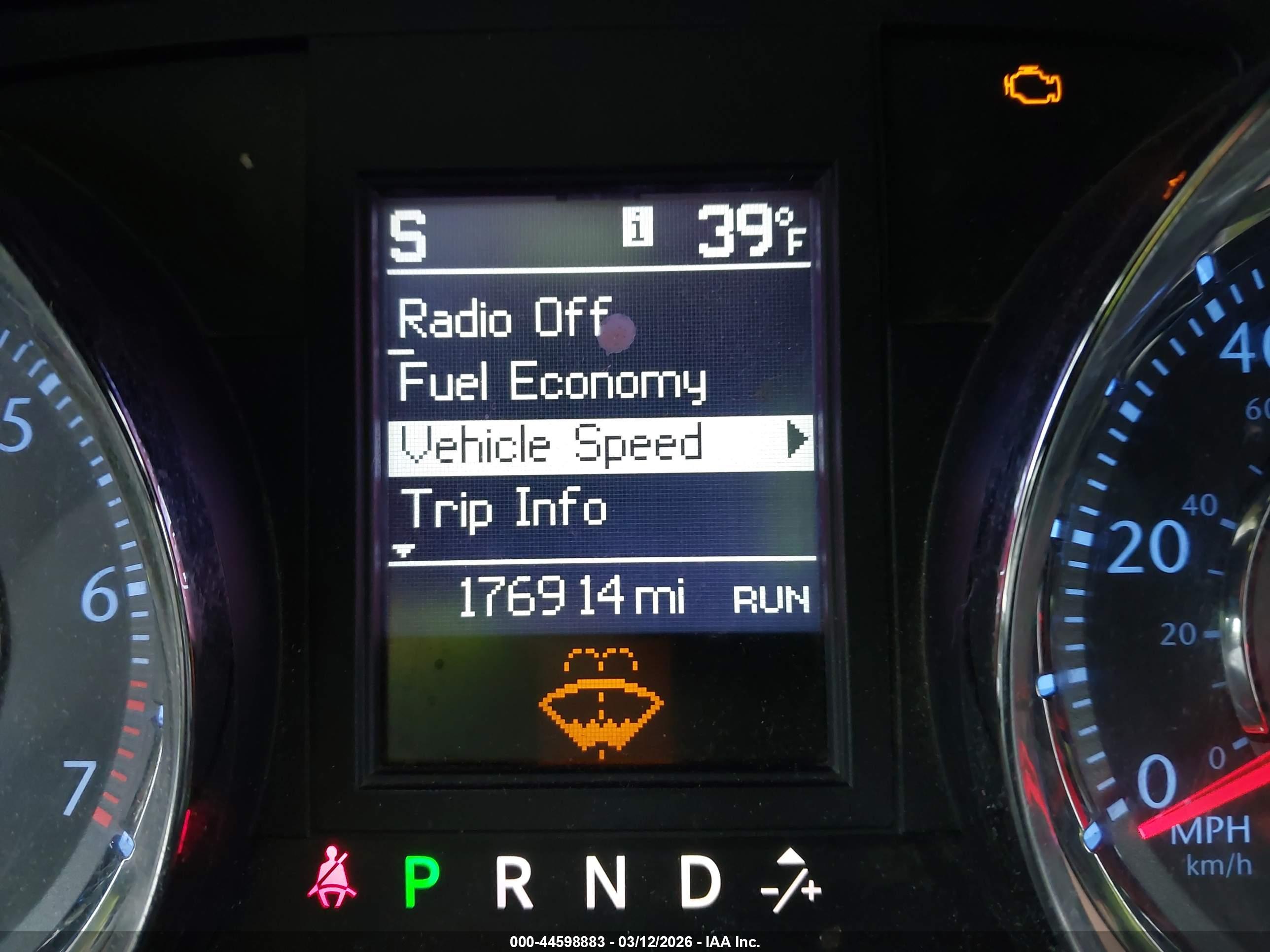 CHRYSLER TOWN image 7