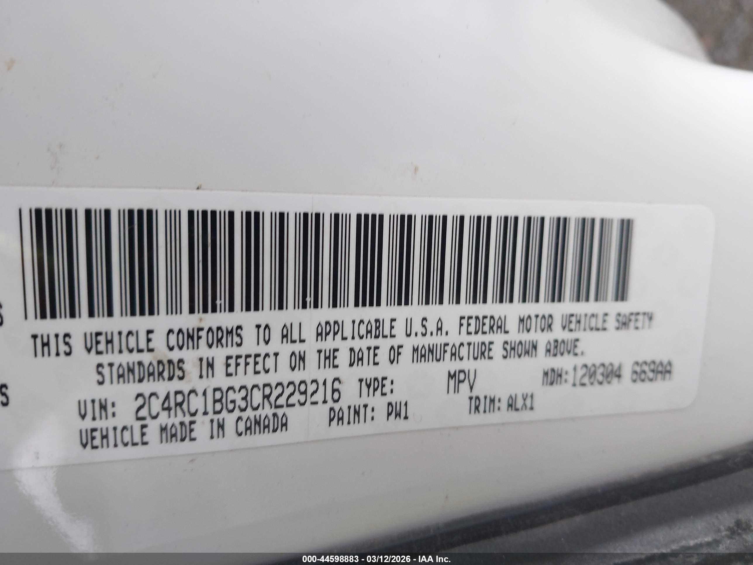 CHRYSLER TOWN image 9