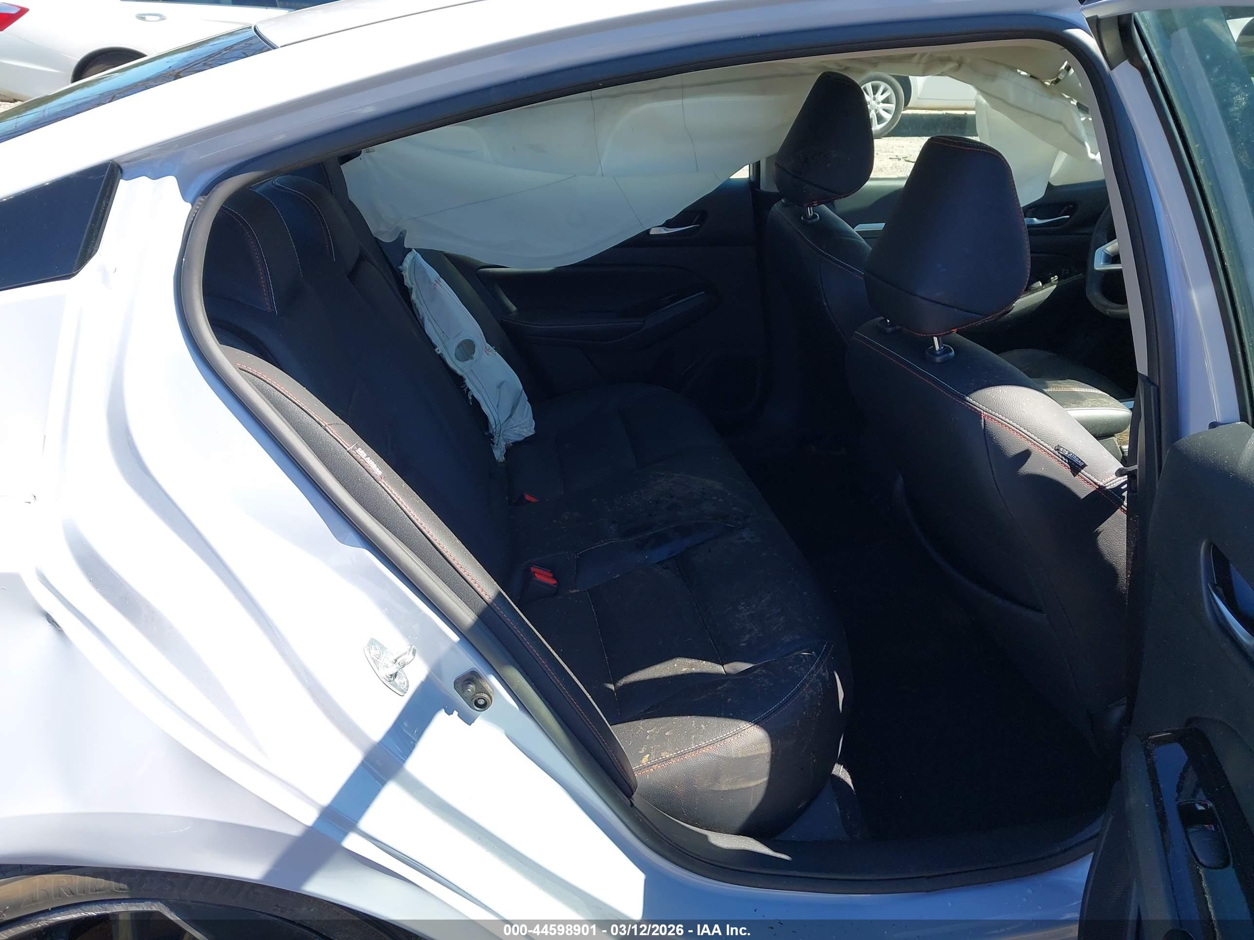 NISSAN ALTIMA image 8