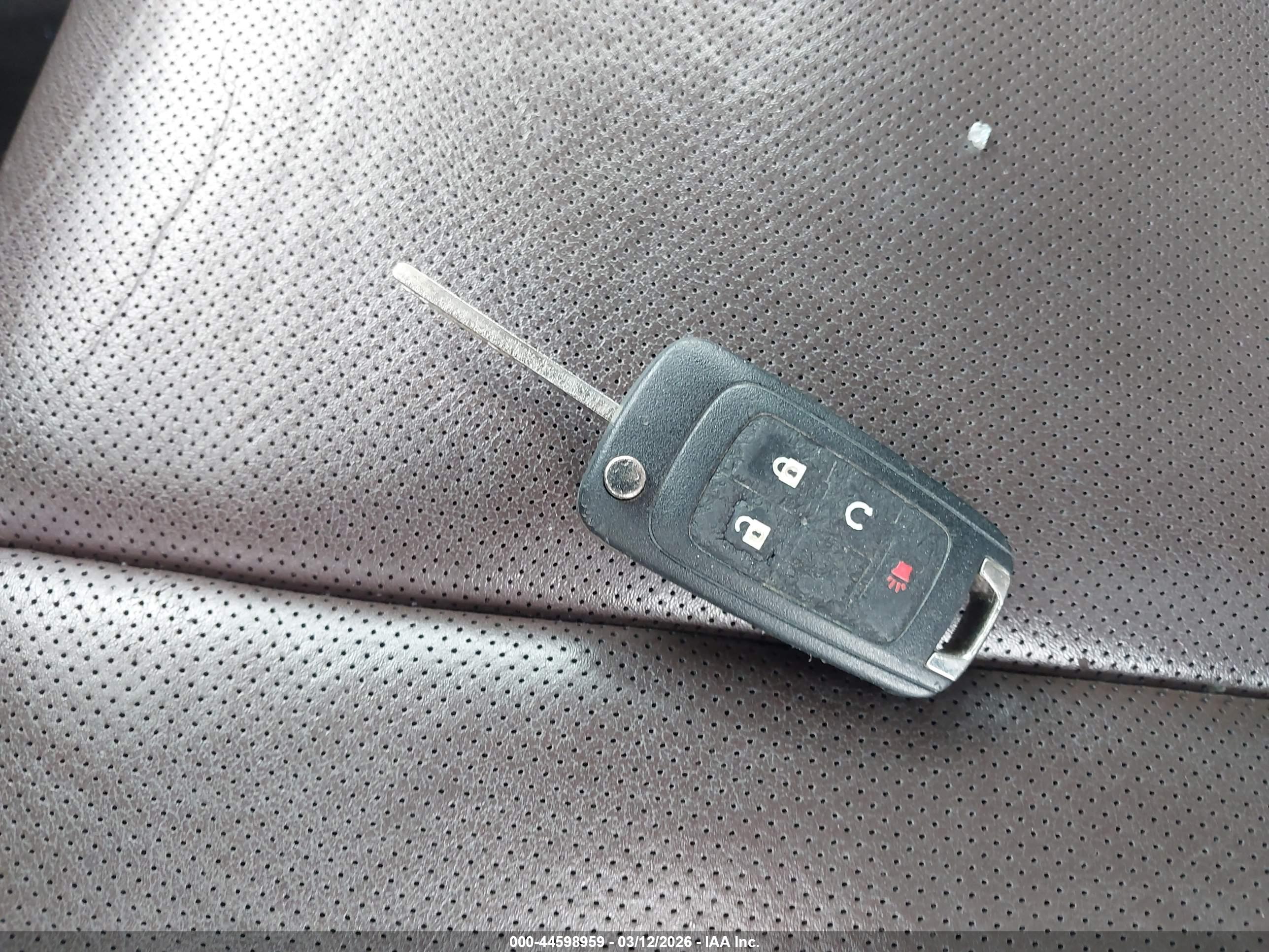 CHEVROLET EQUINOX image 11
