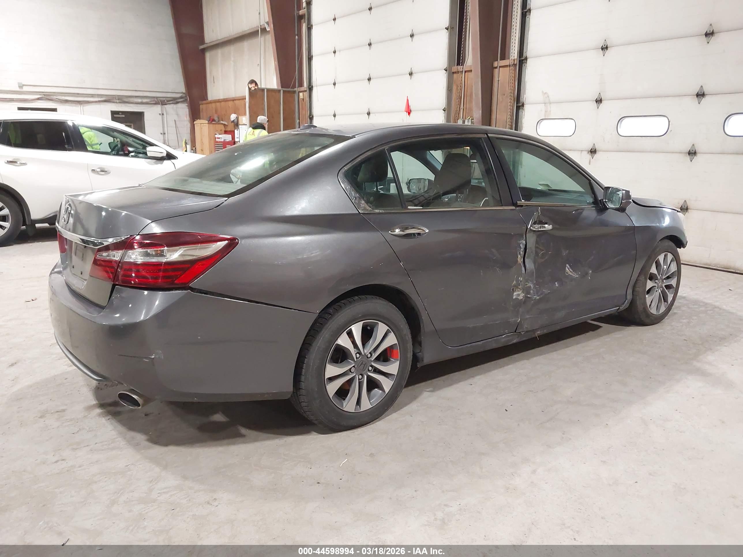 HONDA ACCORD image 4
