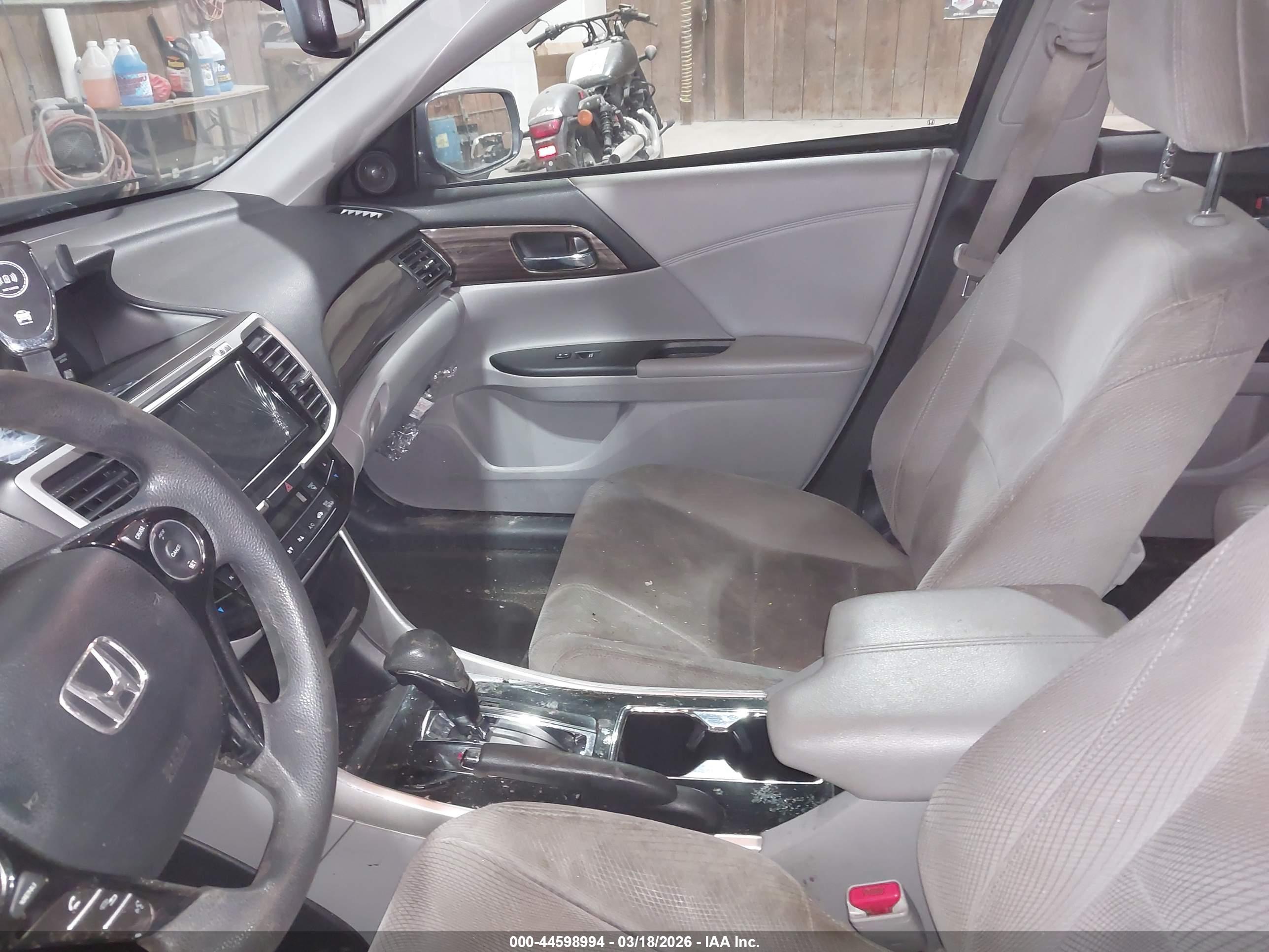 HONDA ACCORD image 5