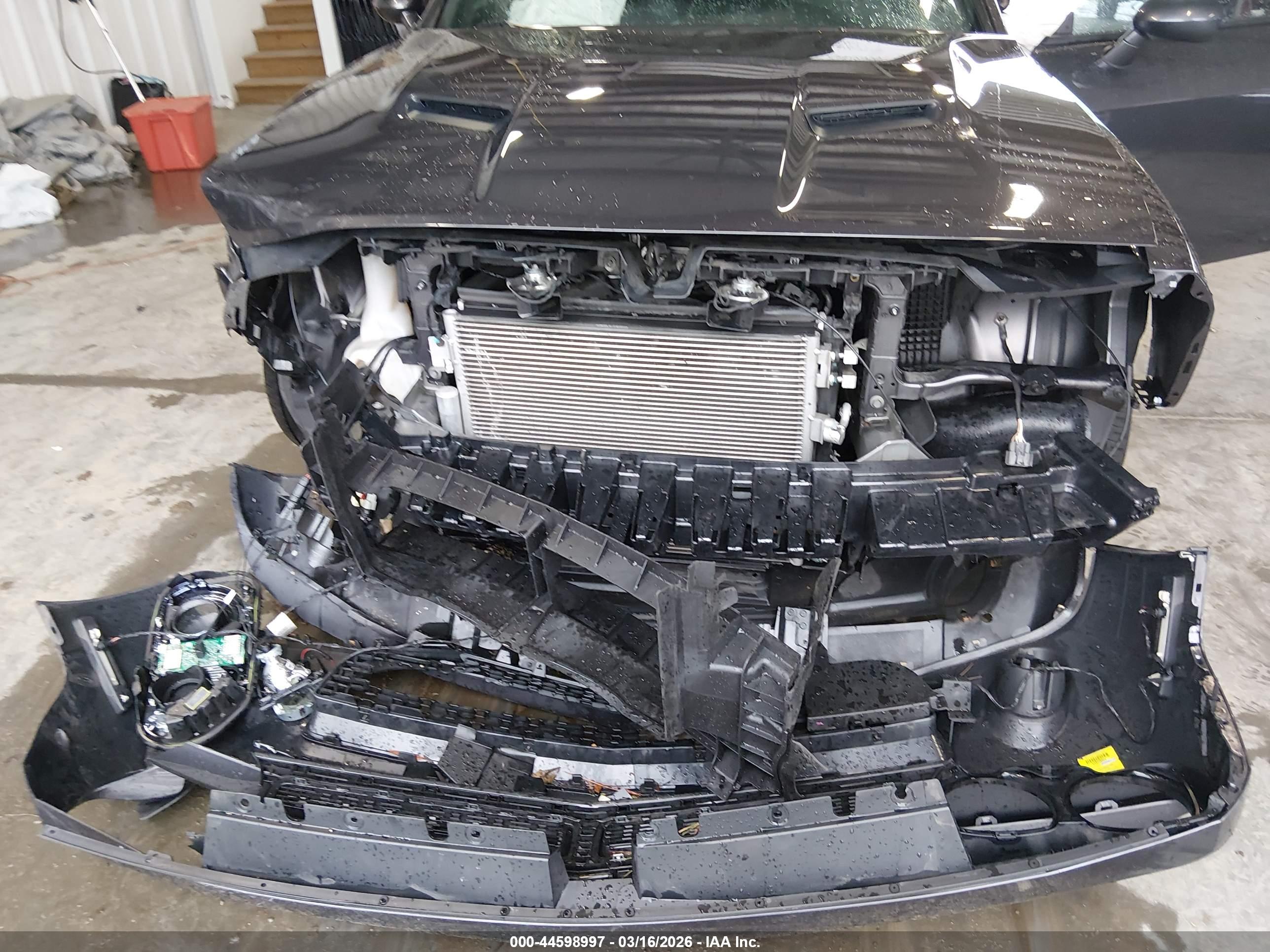 DODGE CHALLENGER image 6