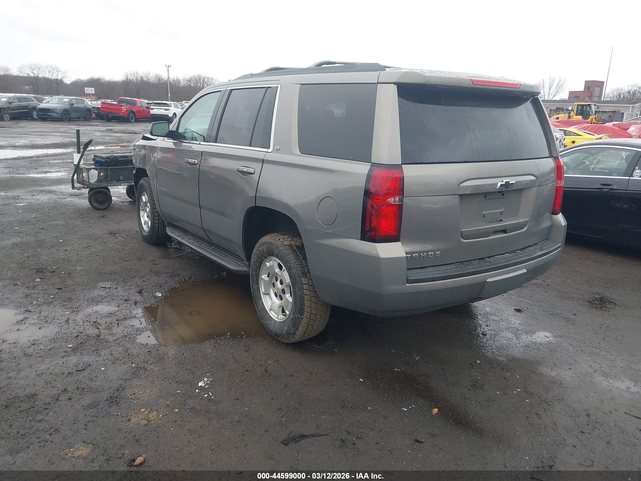 CHEVROLET TAHOE image 3