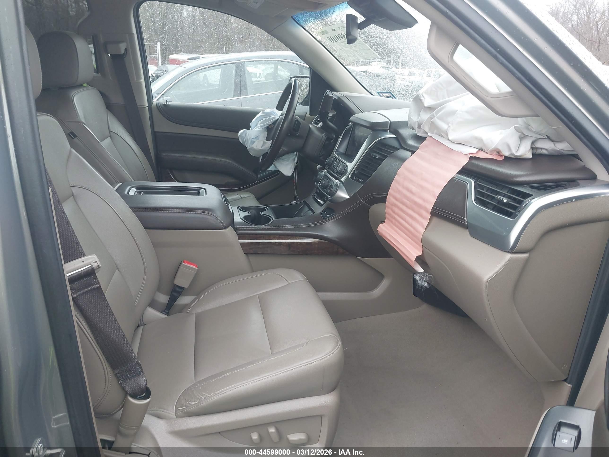 CHEVROLET TAHOE image 5