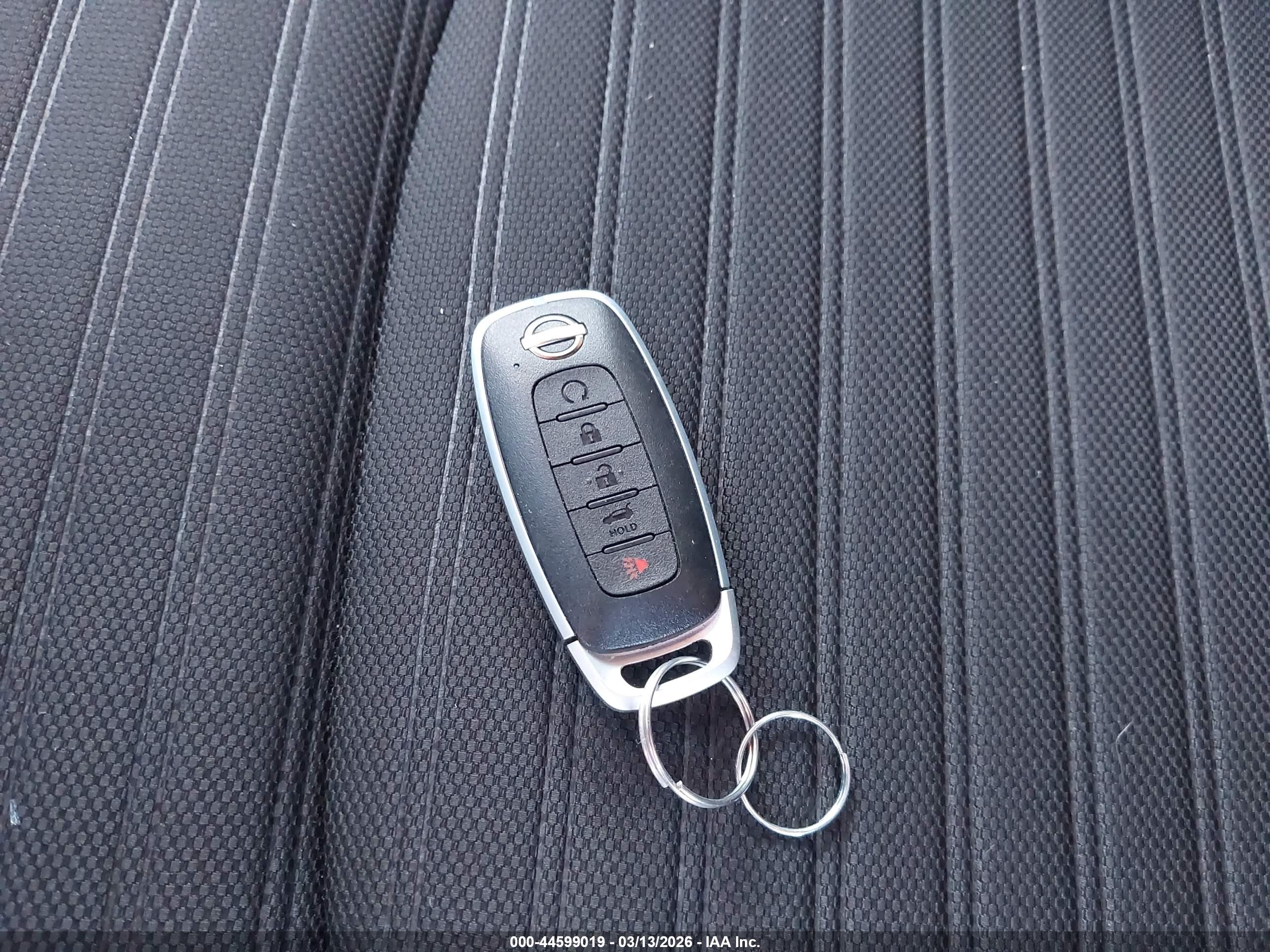 NISSAN PATHFINDER image 11