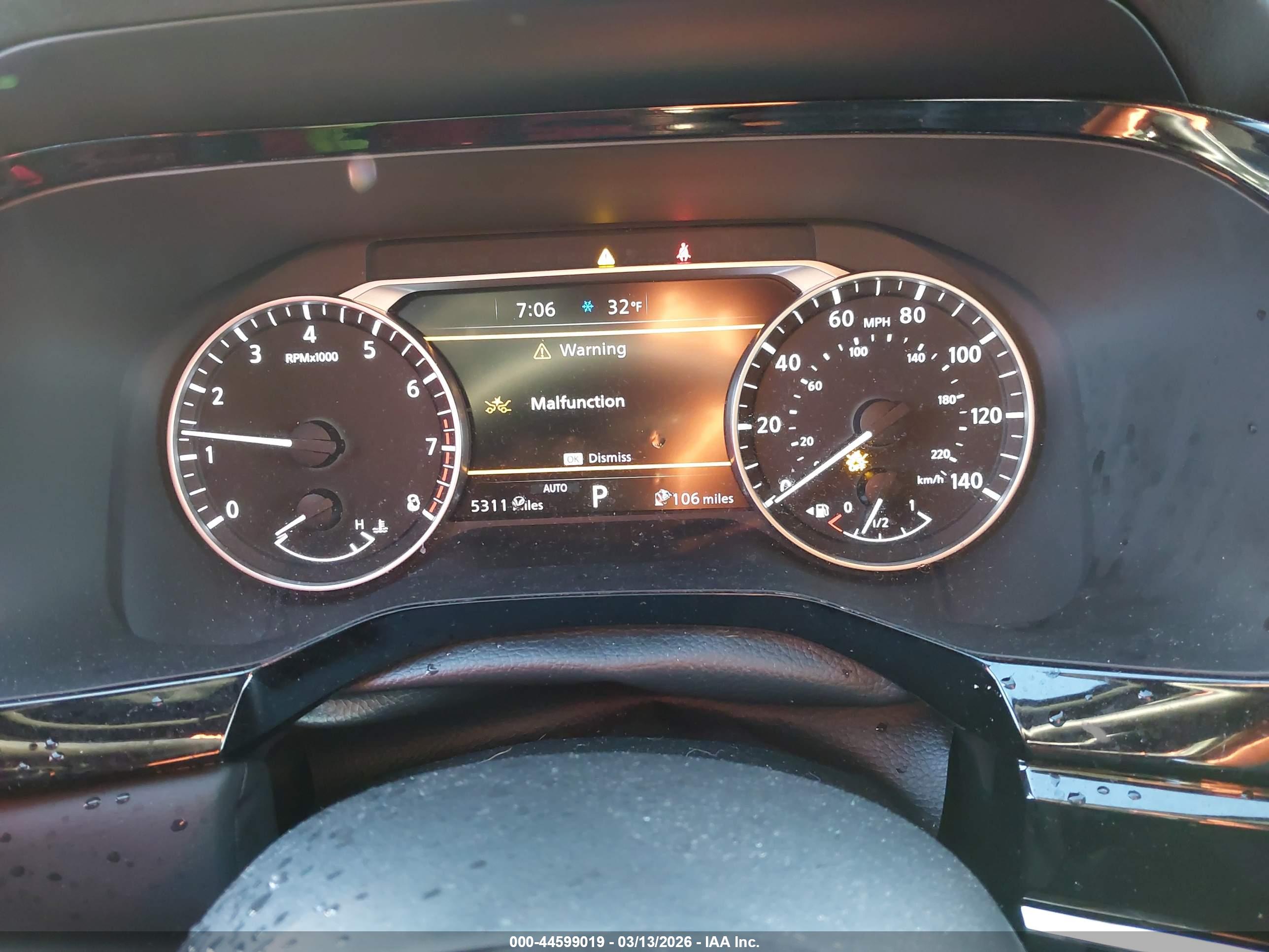 NISSAN PATHFINDER image 7