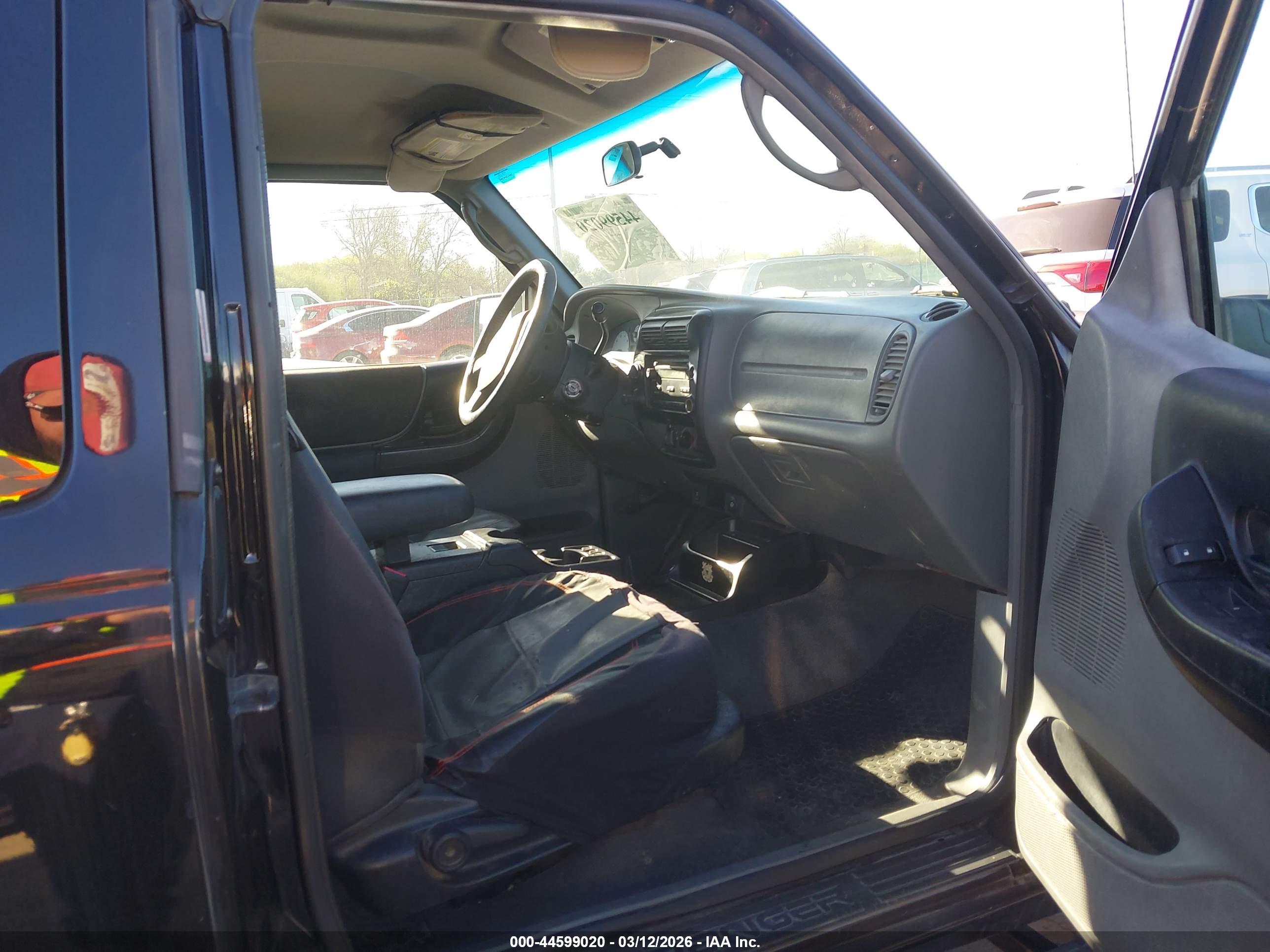 FORD RANGER image 5