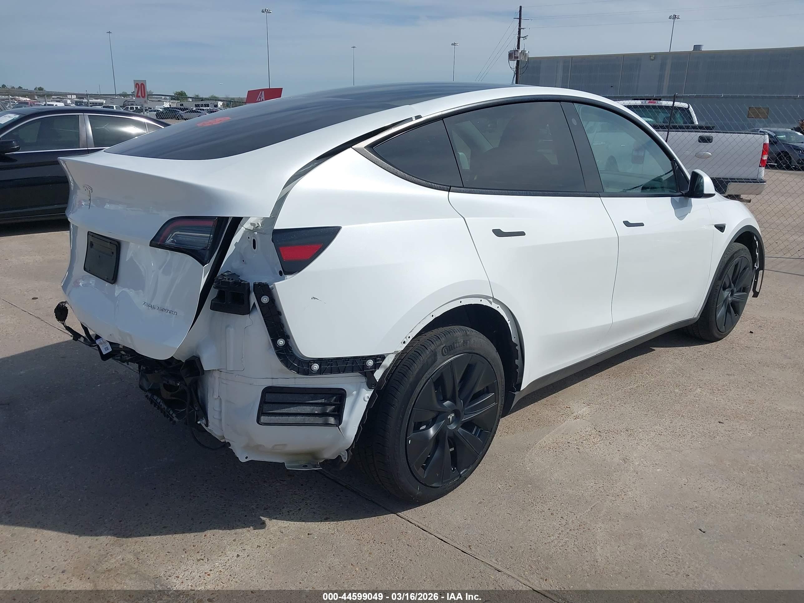 TESLA MODEL image 4
