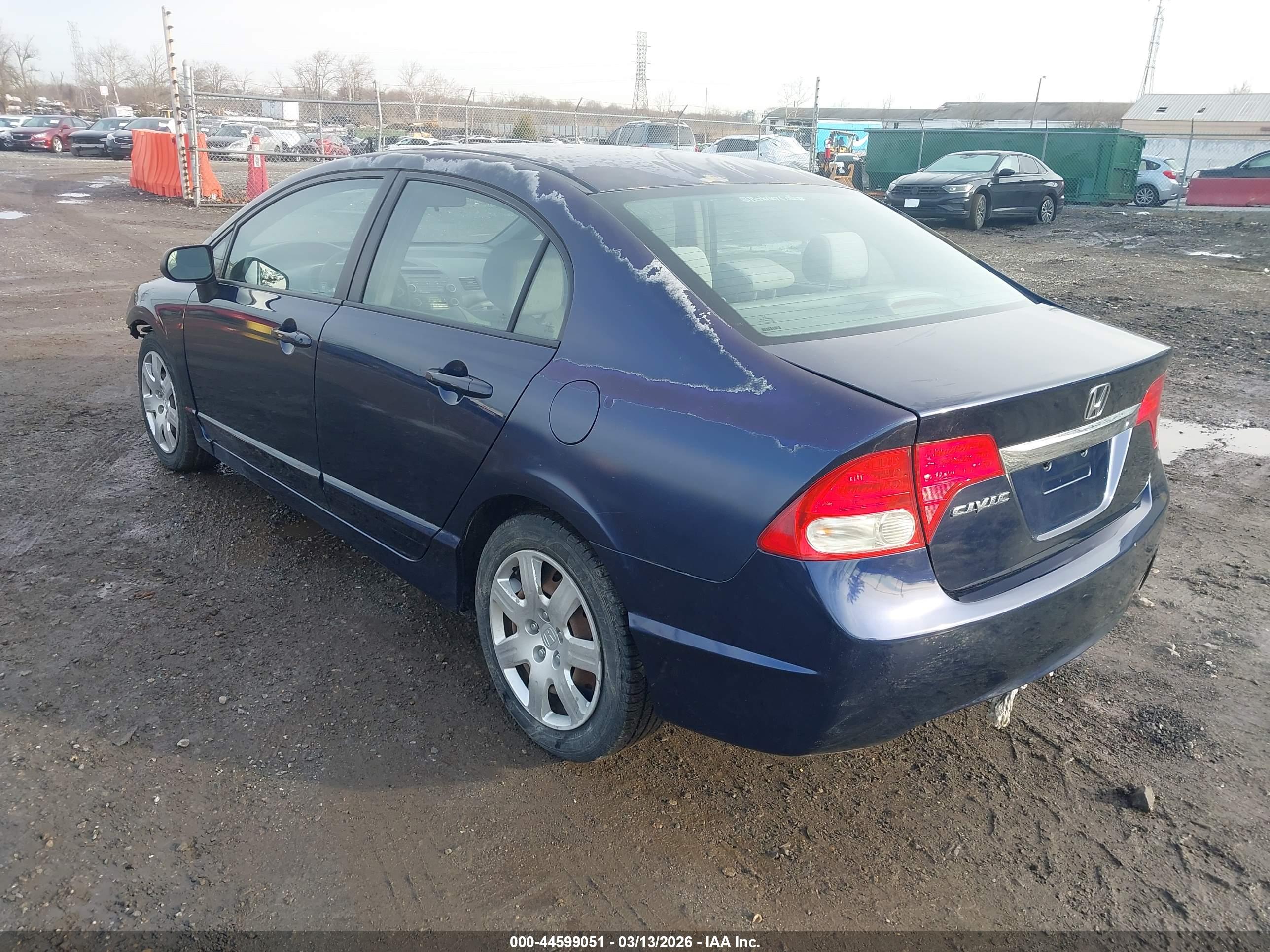 HONDA CIVIC image 3