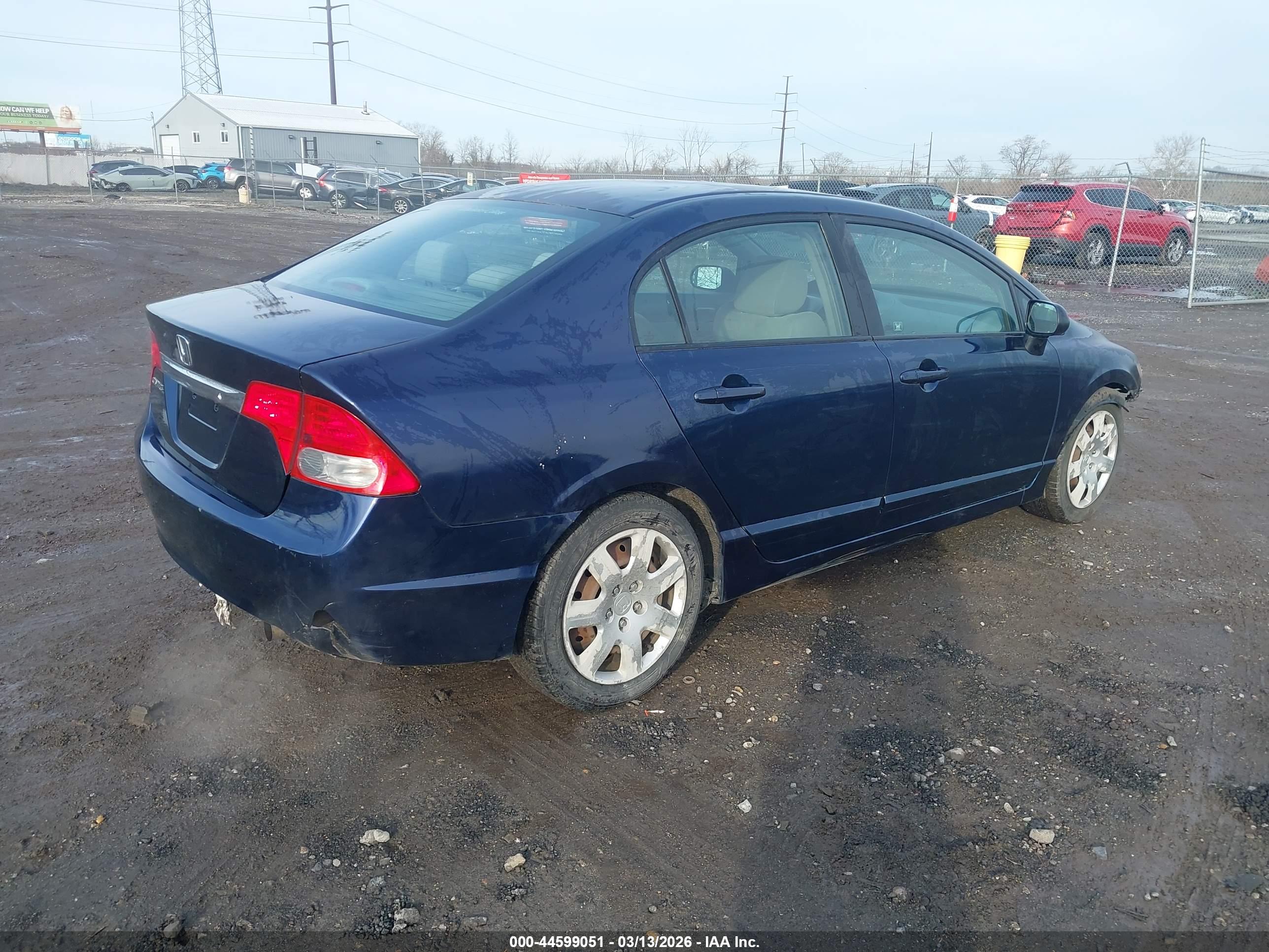 HONDA CIVIC image 4