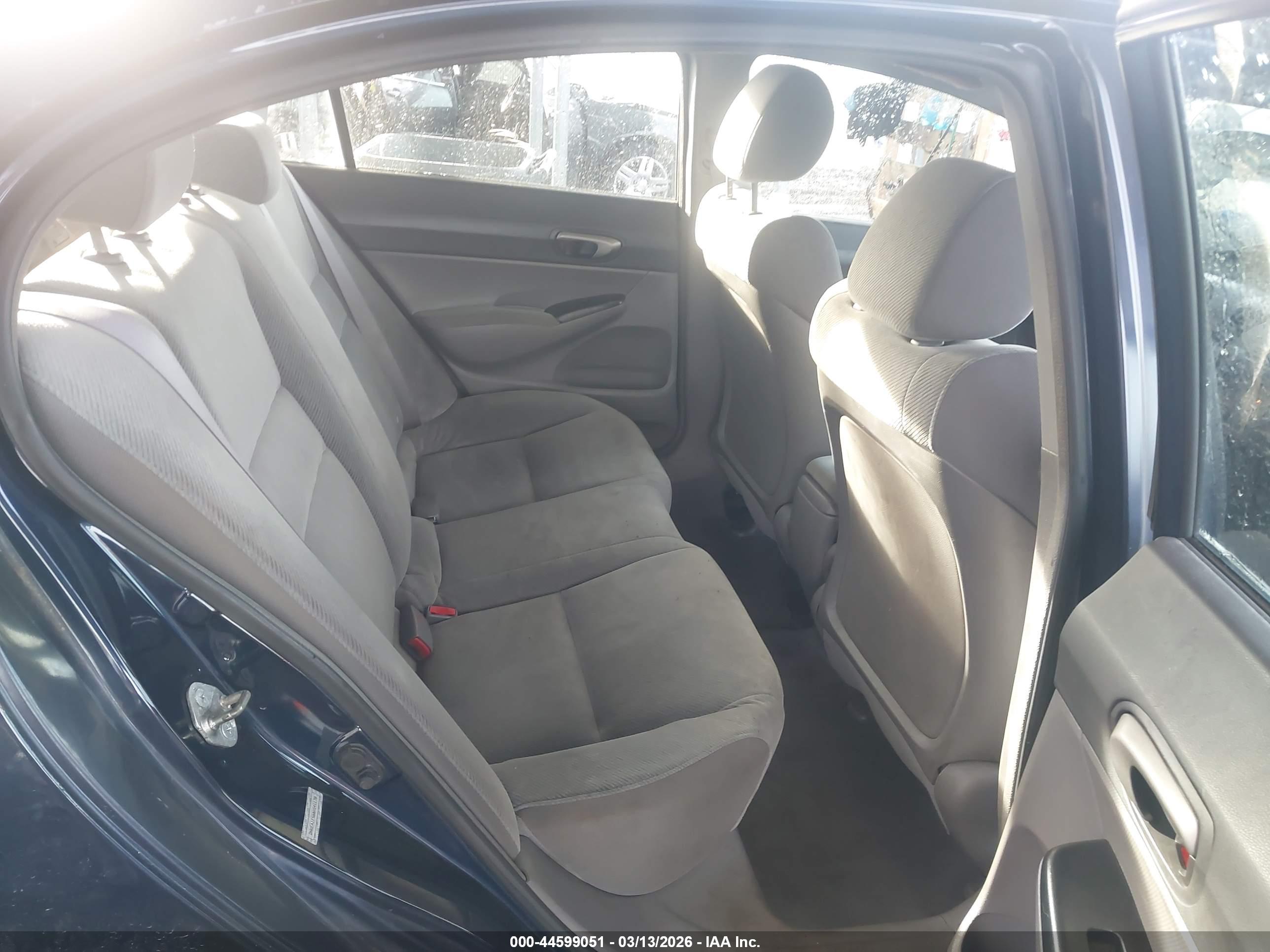 HONDA CIVIC image 8