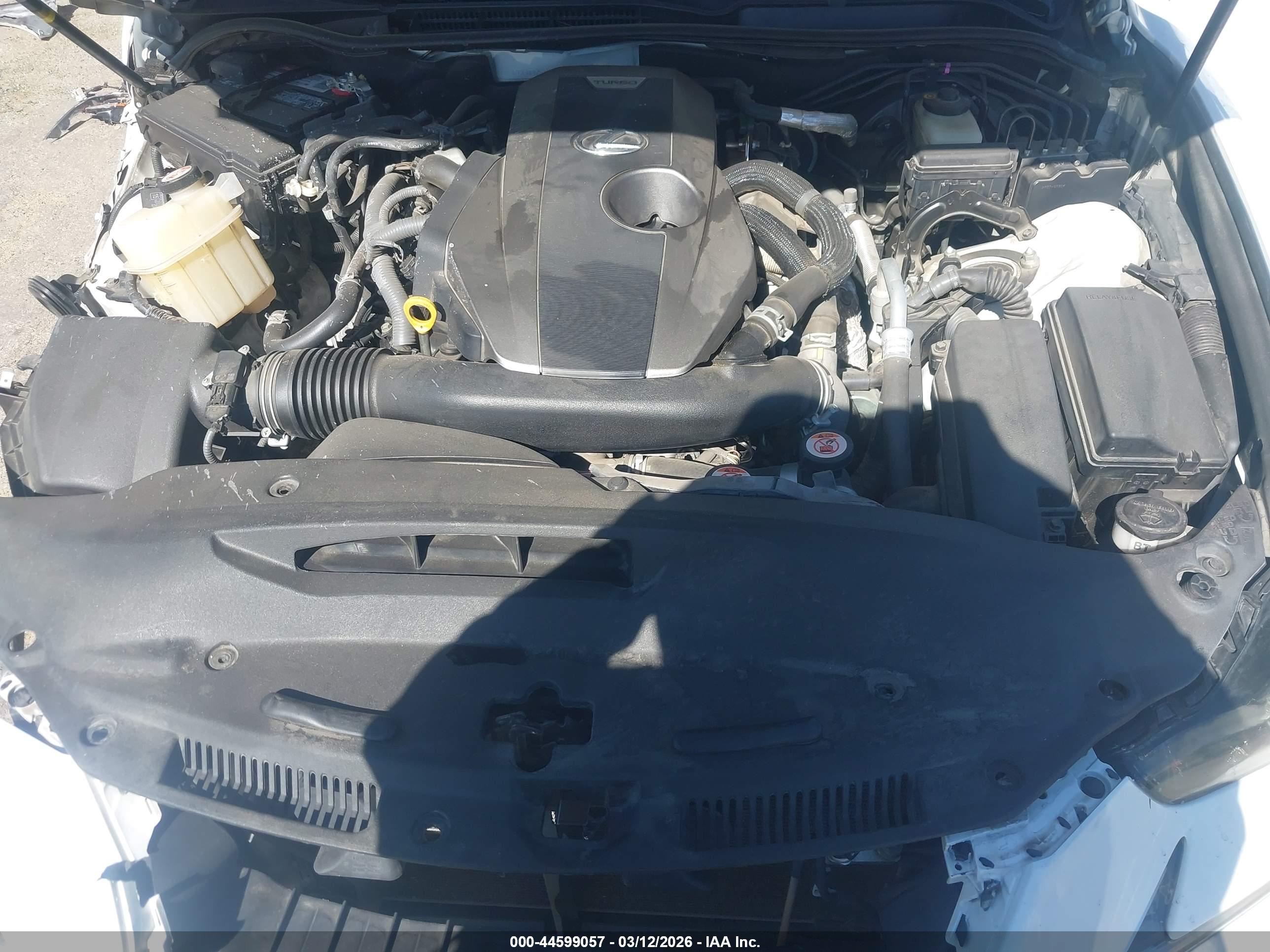 LEXUS IS image 10
