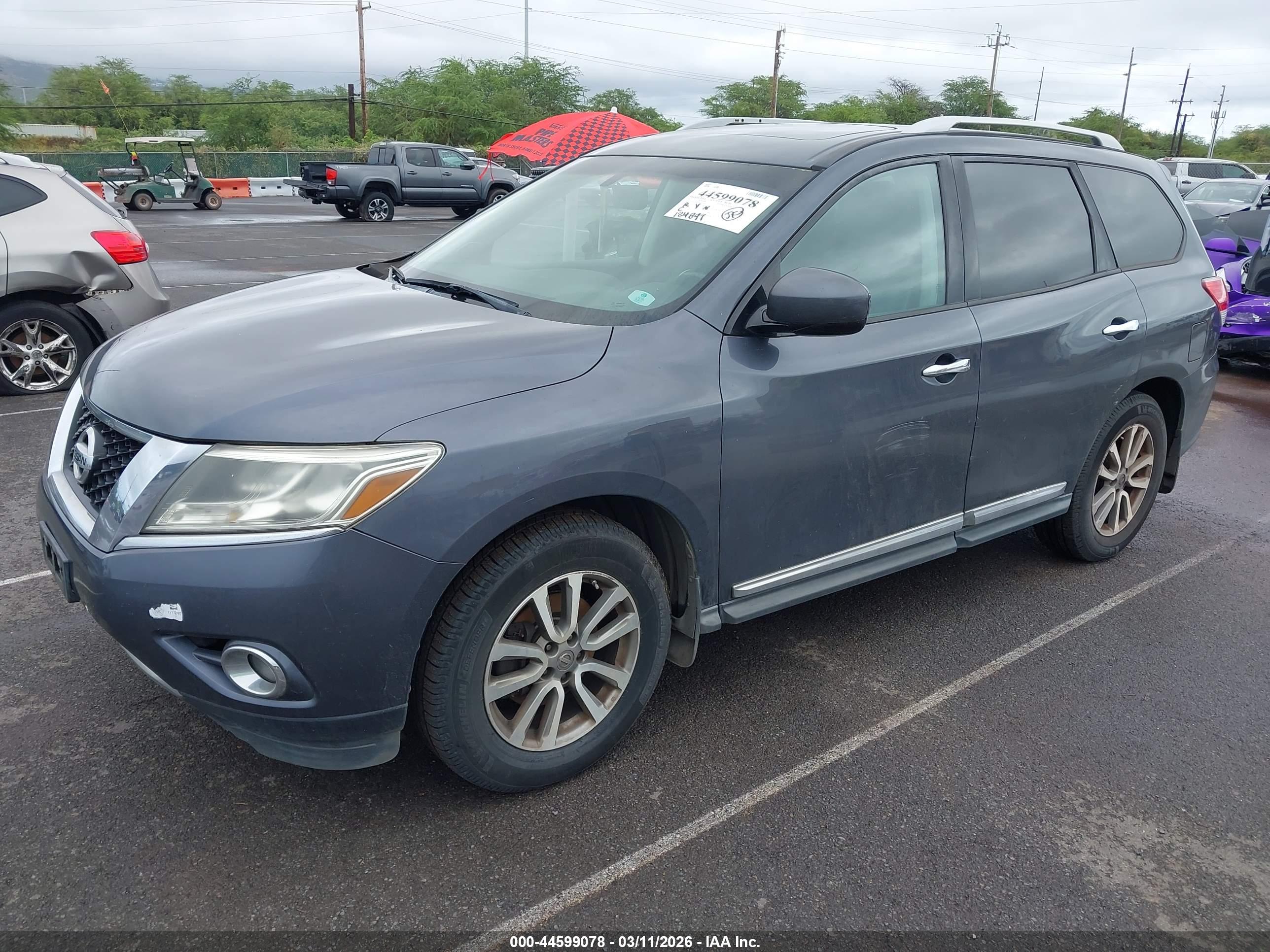 NISSAN PATHFINDER image 2