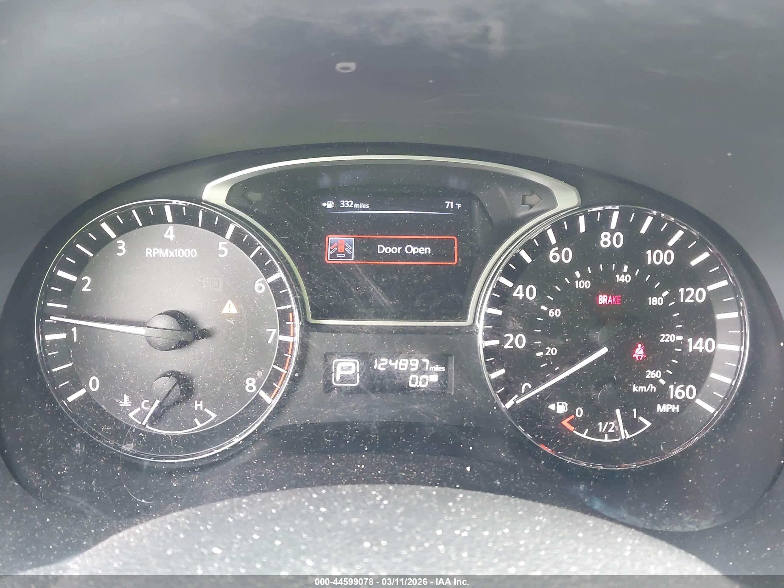 NISSAN PATHFINDER image 7