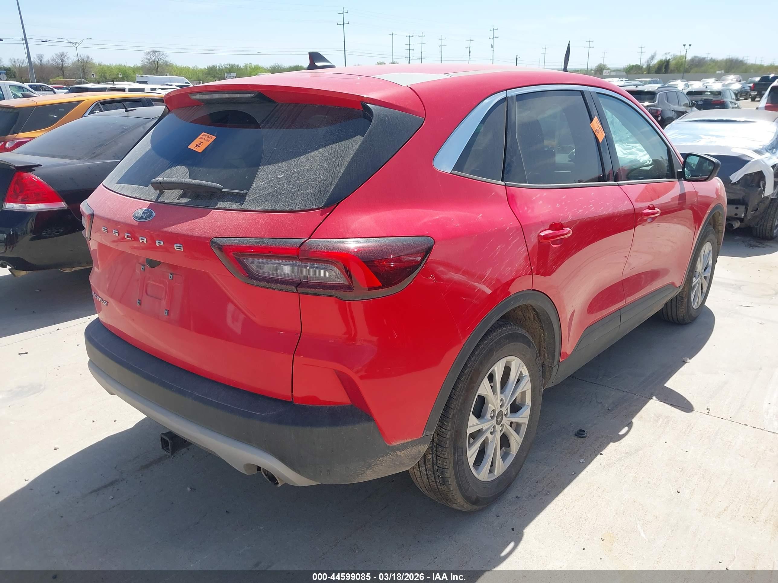 FORD ESCAPE image 4