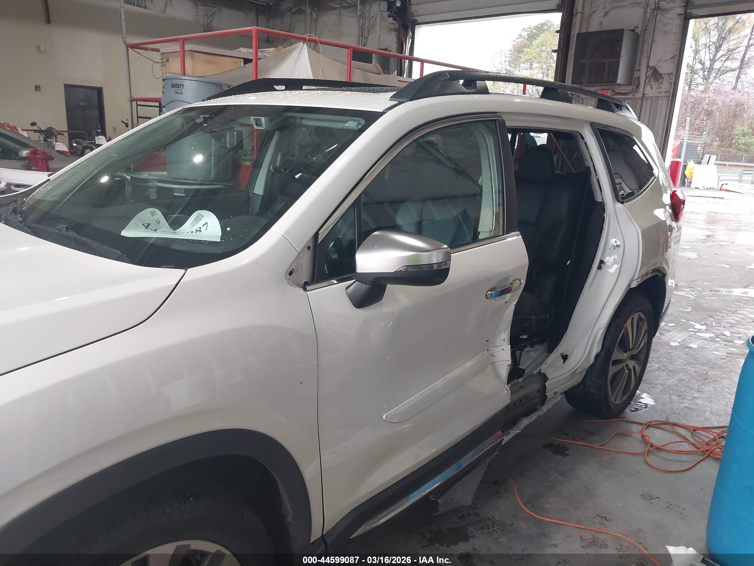 SUBARU ASCENT image 6
