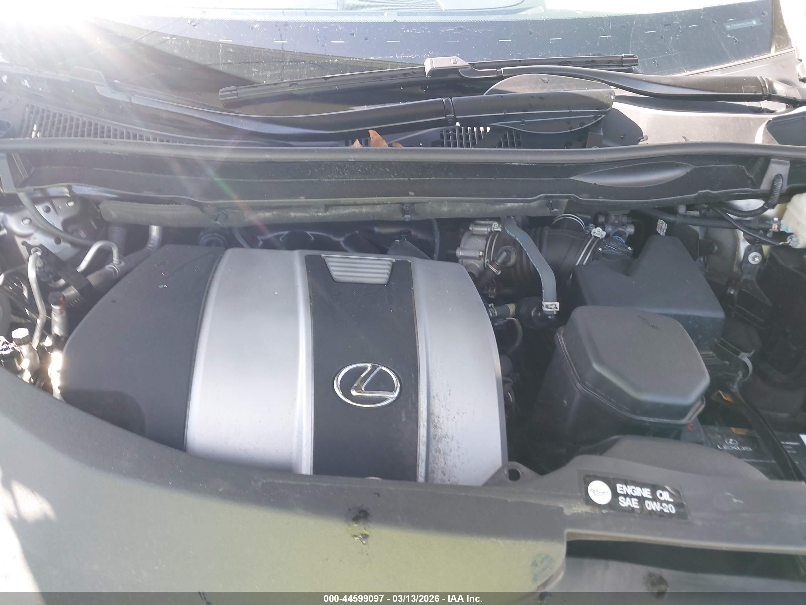 LEXUS RX image 10