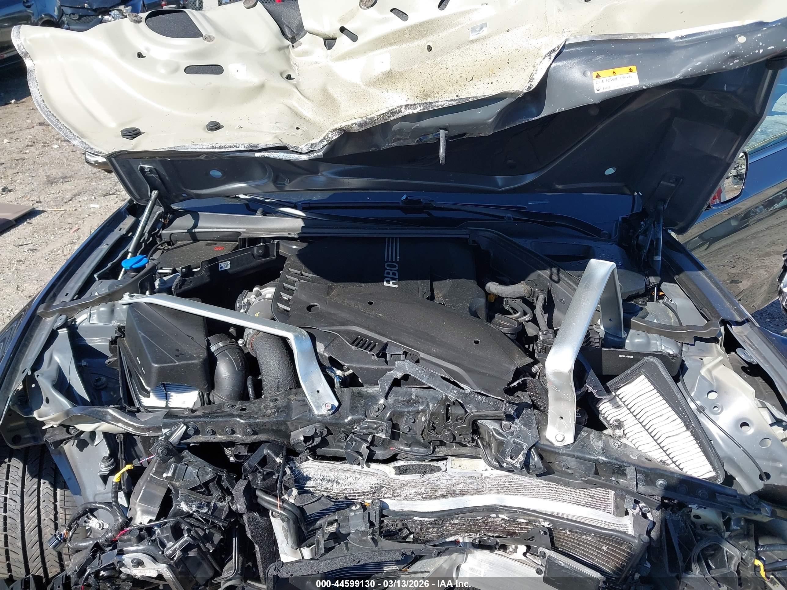 GENESIS G70 image 10