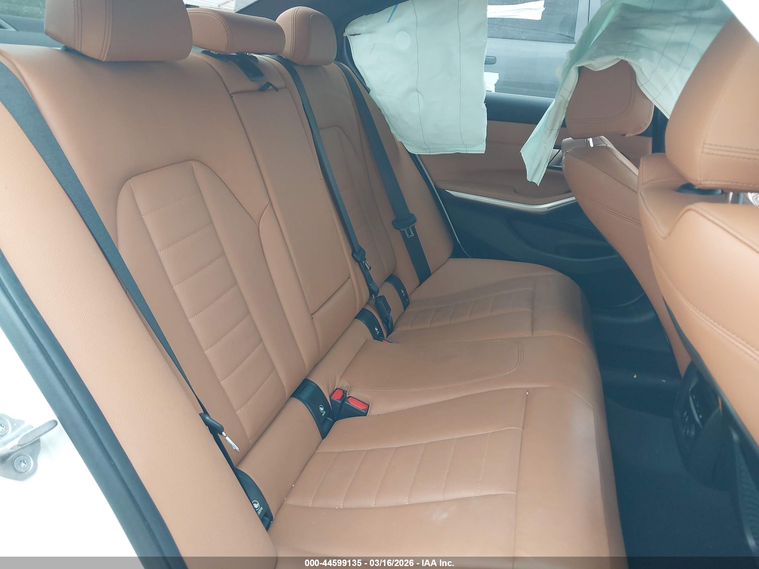 BMW 330I image 8