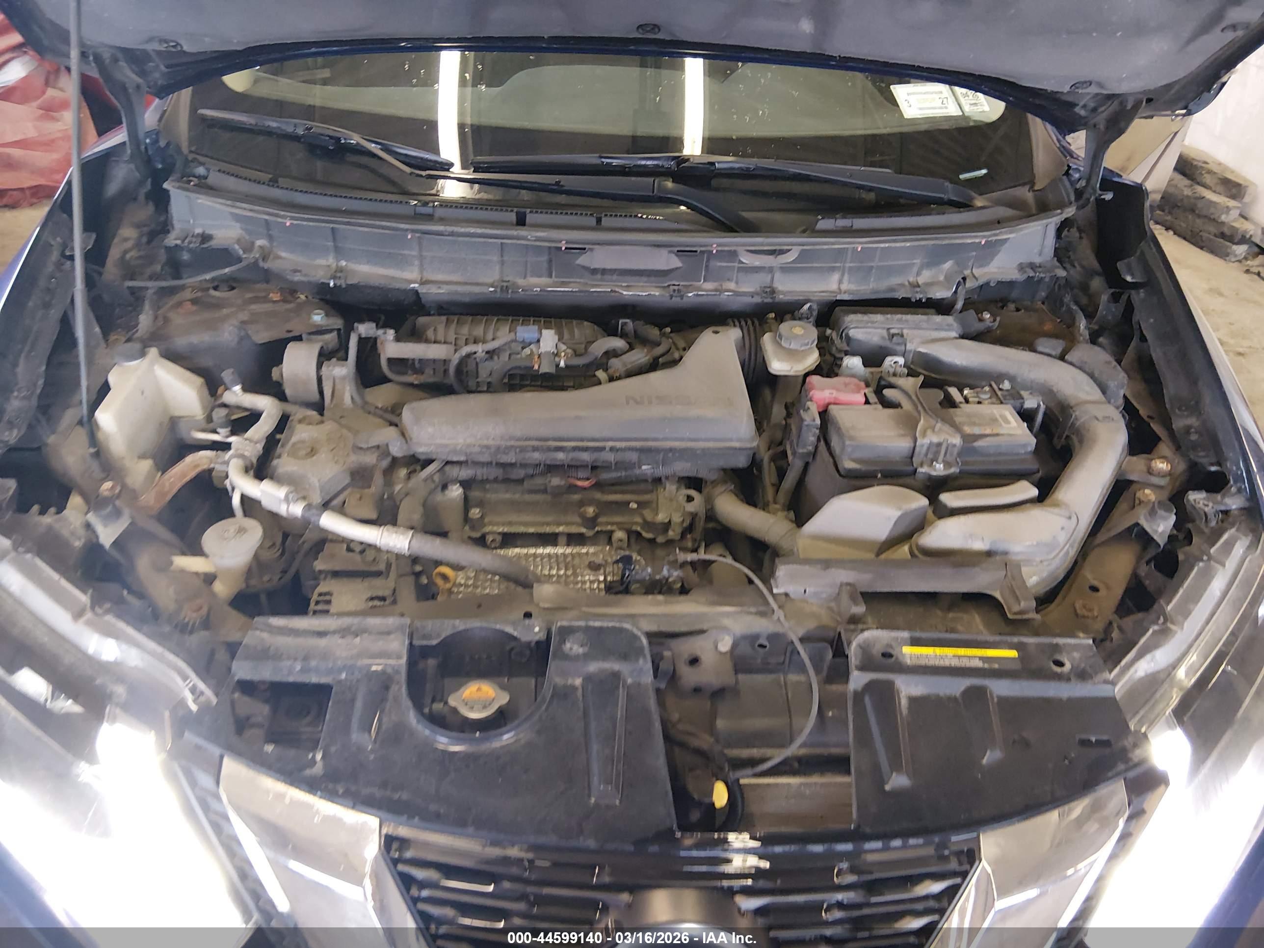NISSAN ROGUE image 10